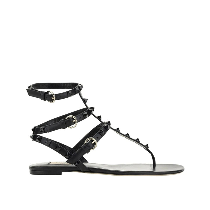 Valentino Garavani Rockstud Flip-Flop Sandlas