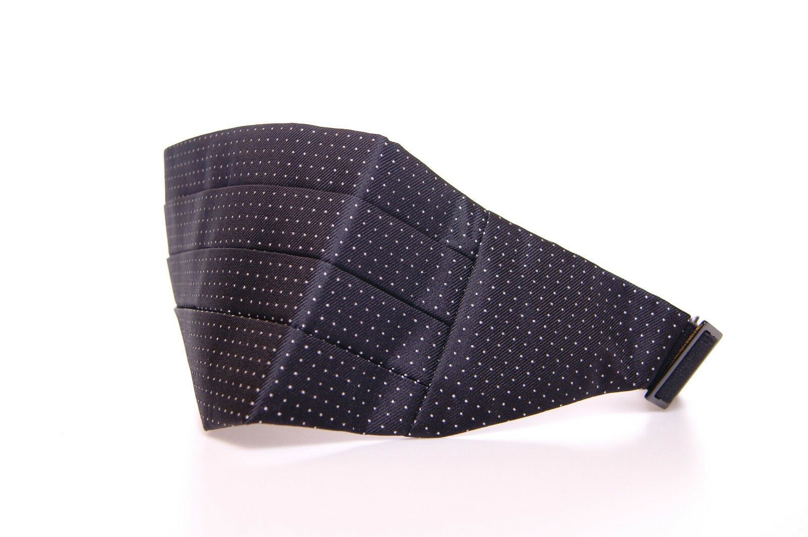 Dolce &amp; Gabbana Élégante ceinture de smoking en soie noire à pois