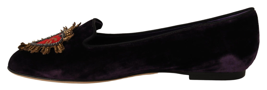 Dolce &amp; Gabbana – Schicke Loafer aus lila Samt mit Herzdetail
