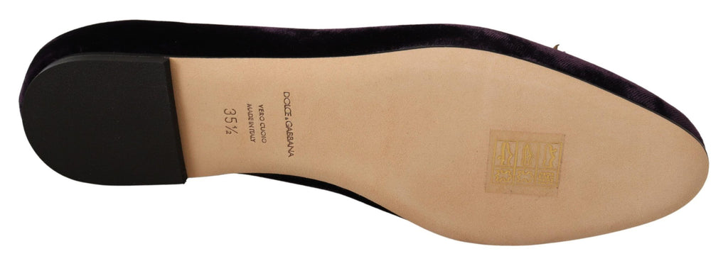 Dolce &amp; Gabbana – Schicke Loafer aus lila Samt mit Herzdetail