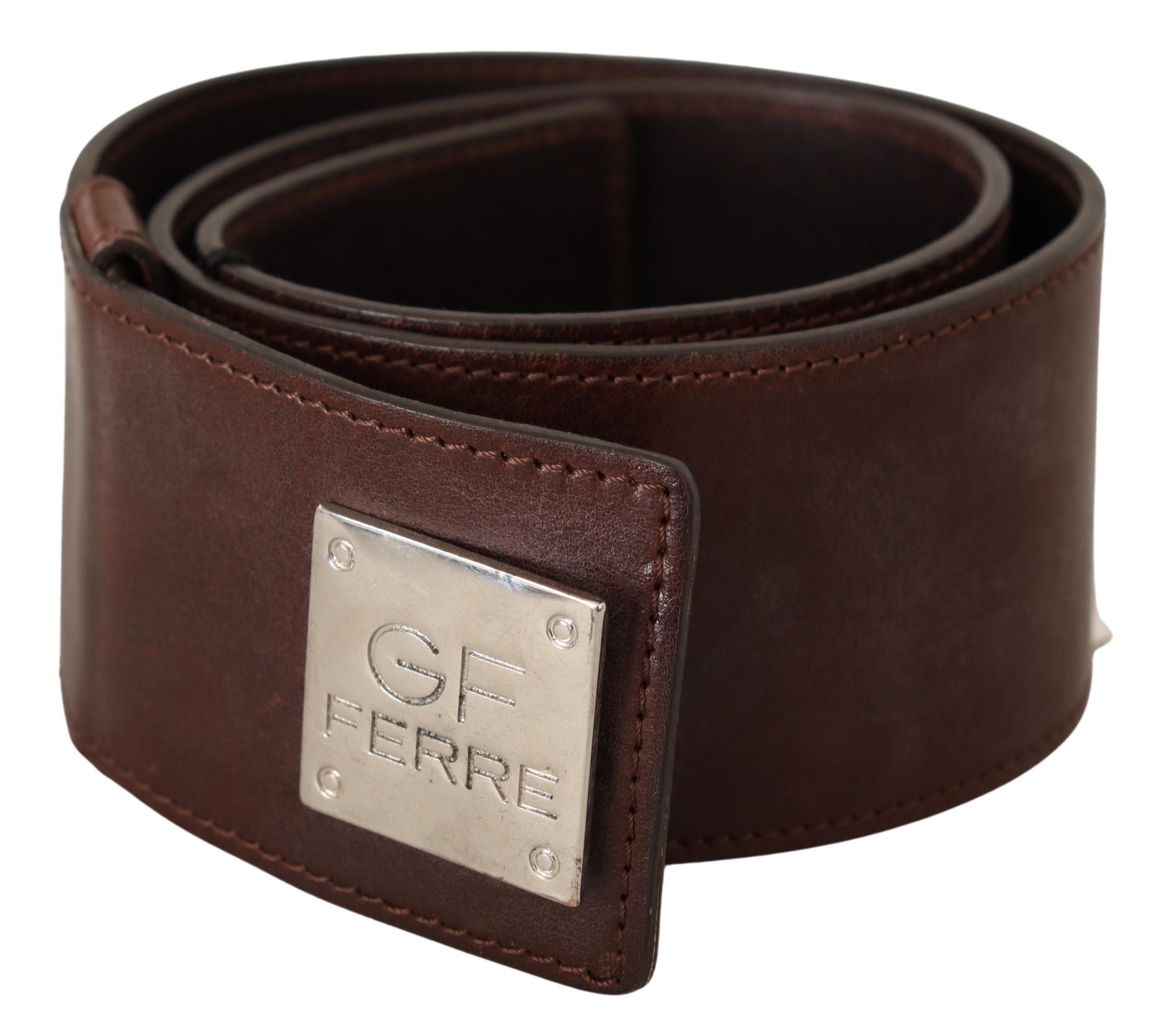 Ceinture élégante en cuir noir pour costume national