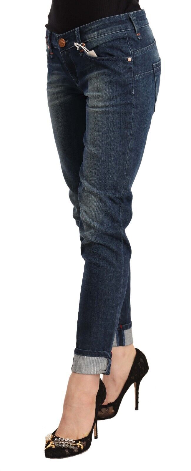 Acht anspruchsvolle Skinny Blue Jeans
