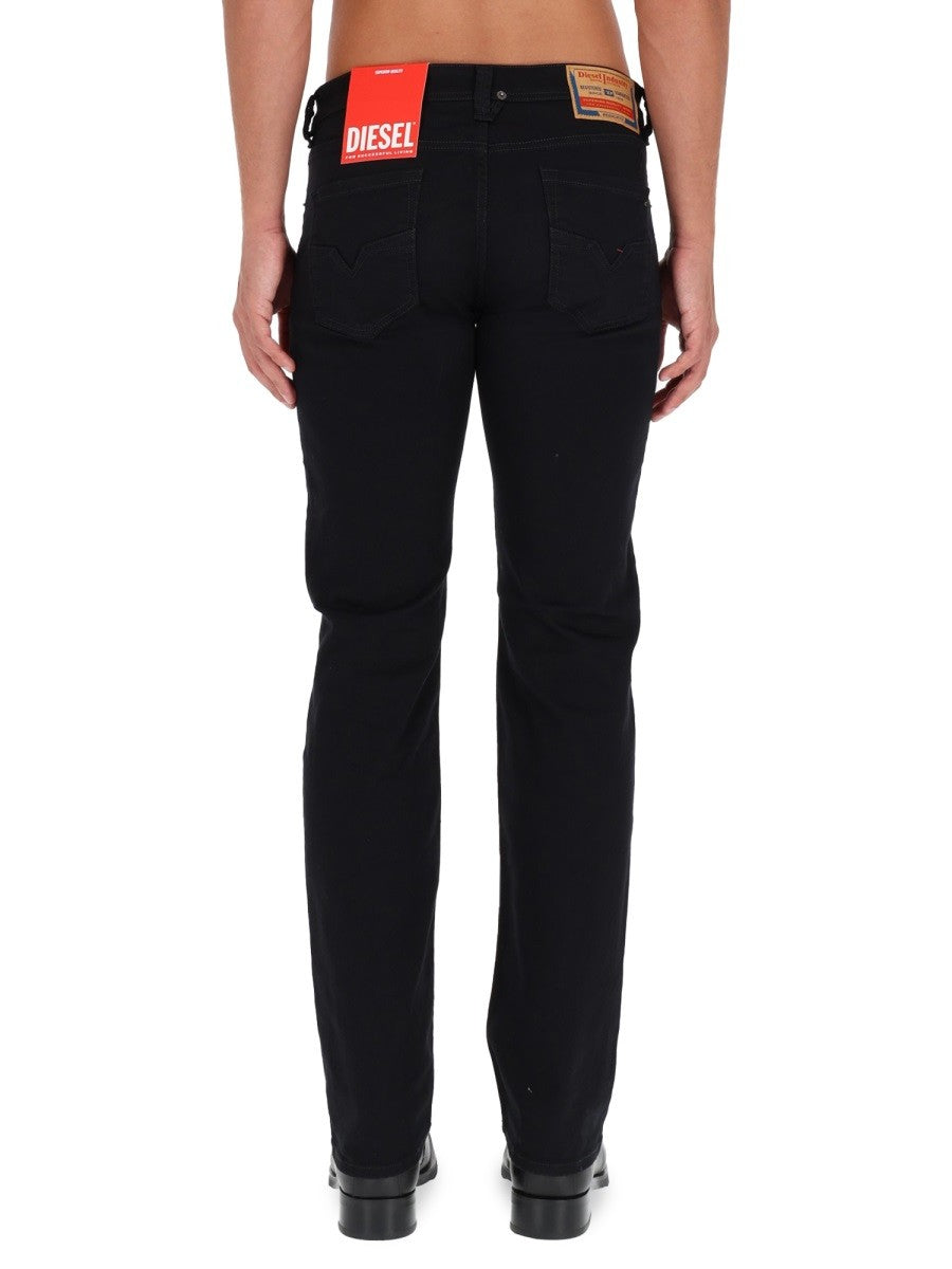 Diesel "1985 LARKEE" JEANS