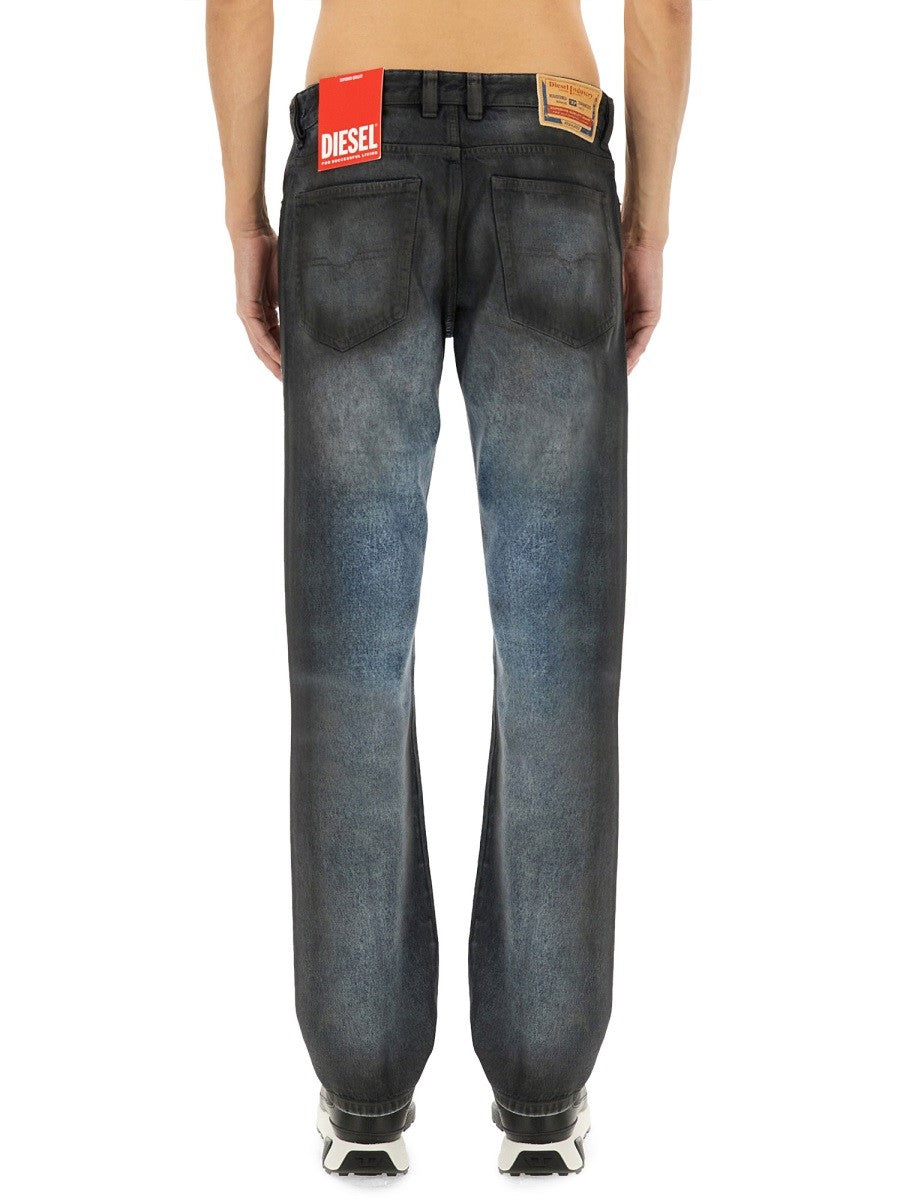 Diesel "1993 D-VYL-FSG1" JEANS