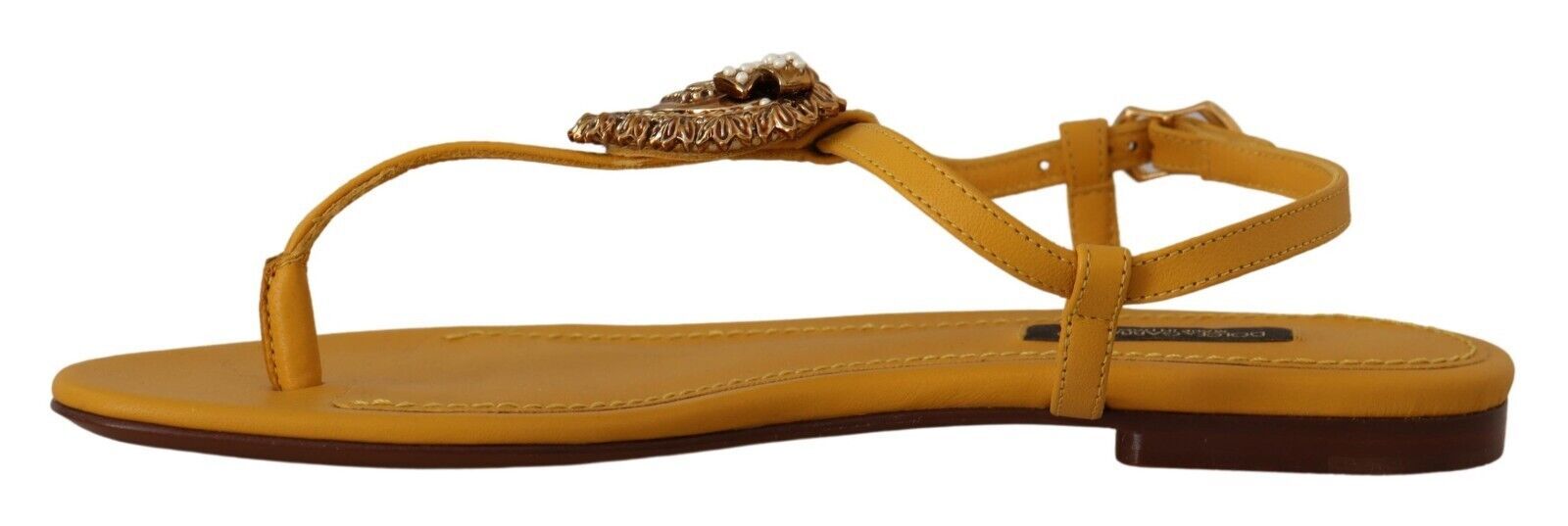 Sandales plates Dolce &amp; Gabbana moutarde à brides en T et ornements en forme de cœur