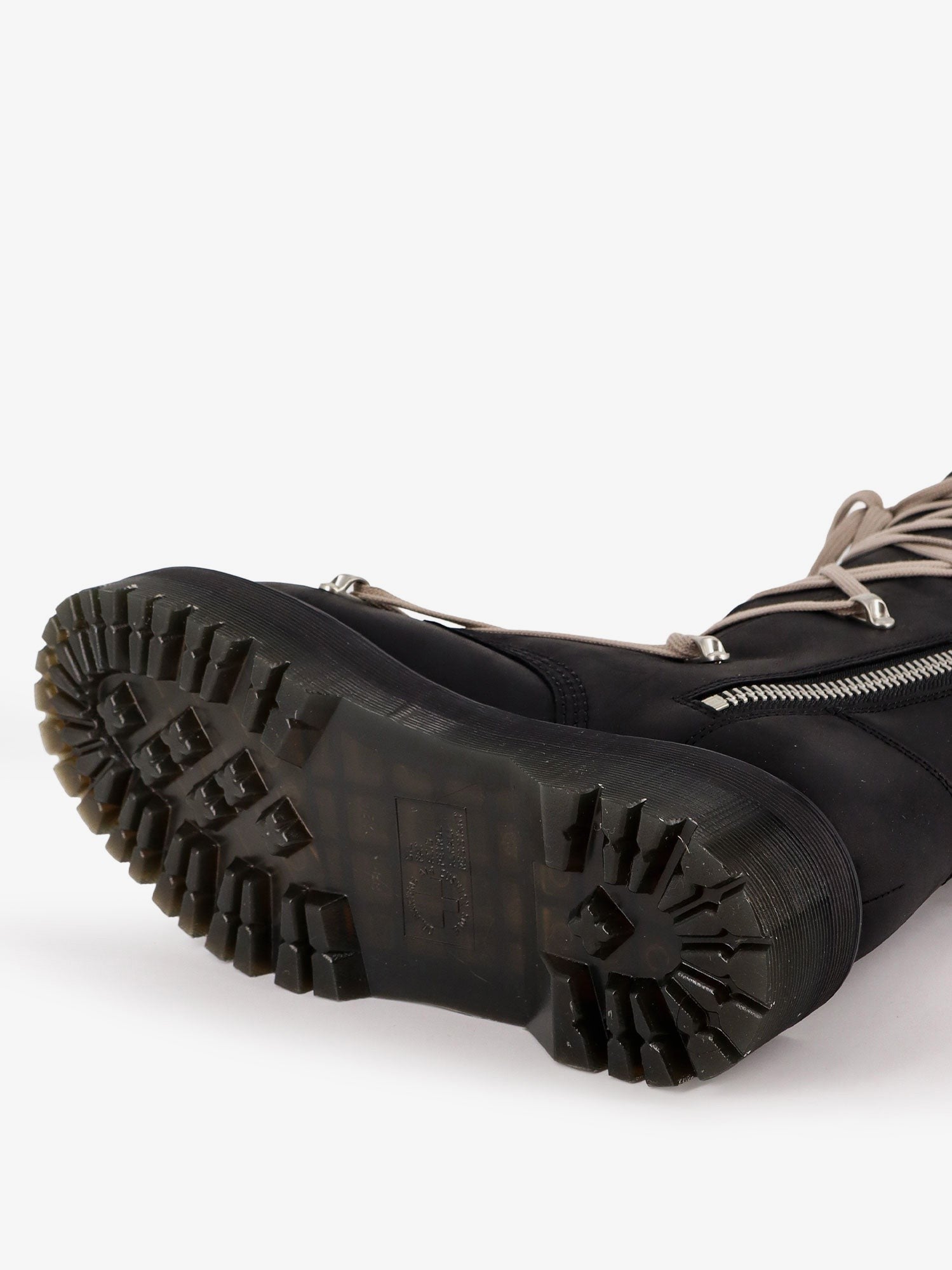 DR. MARTENS X RICK OWENS 1B60 Quad Sole Pentalace Leather Boot