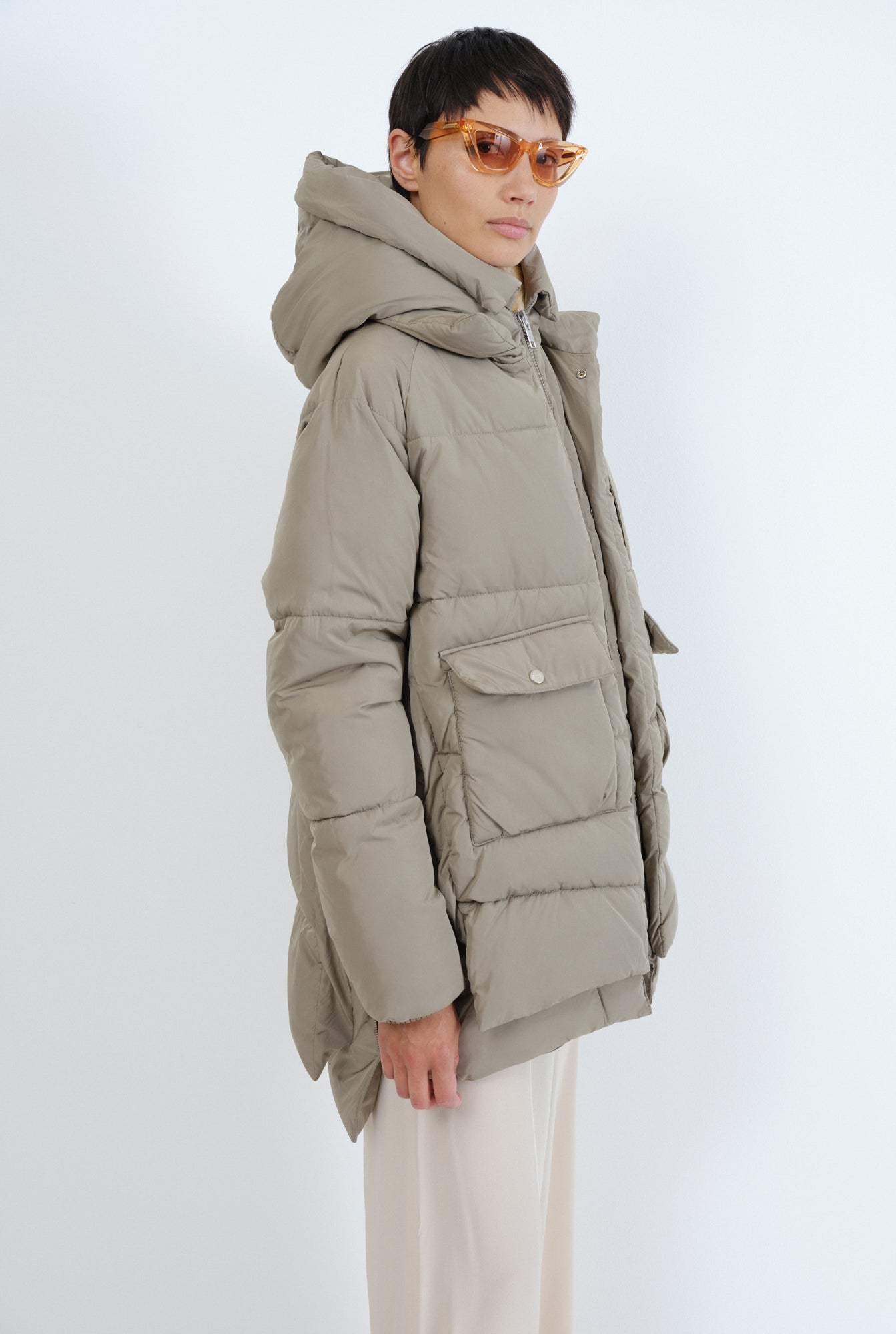 EMBASSY OF BRICKS AND LOGS LYNDON PUFFER JACKET