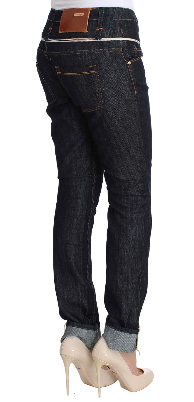 Acht Elegante Straight Leg Dunkelblaue Jeans