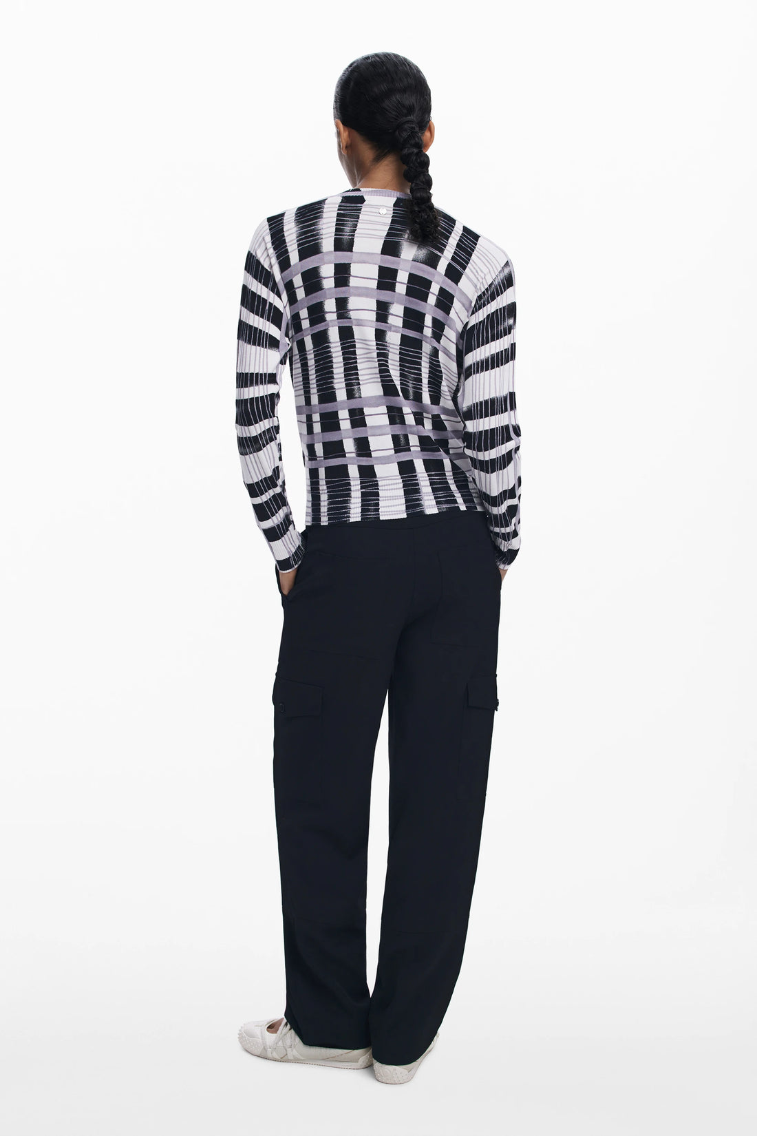 DESIGUAL WOMEN&#39;S WHITE SWEATER