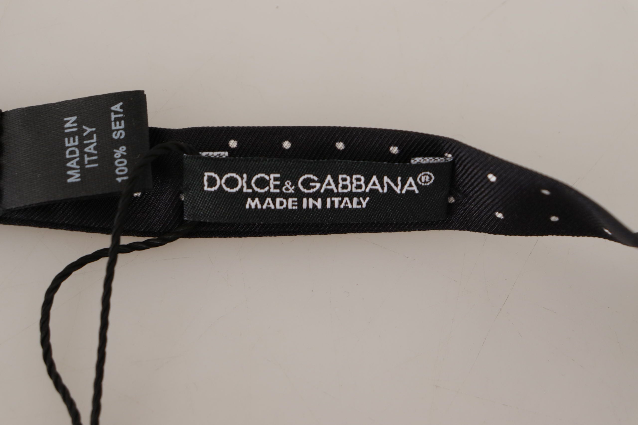 Dolce &amp; Gabbana – Elegante schwarze Seidenfliege mit Punkten