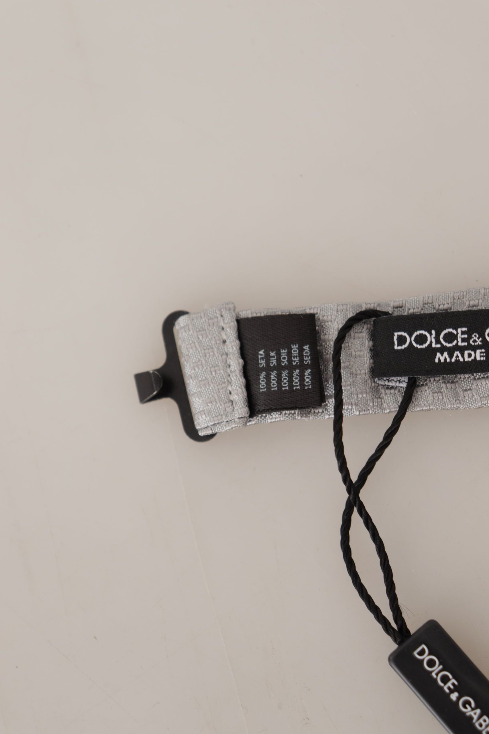 Dolce &amp; Gabbana Schicke graue Seidenfliege