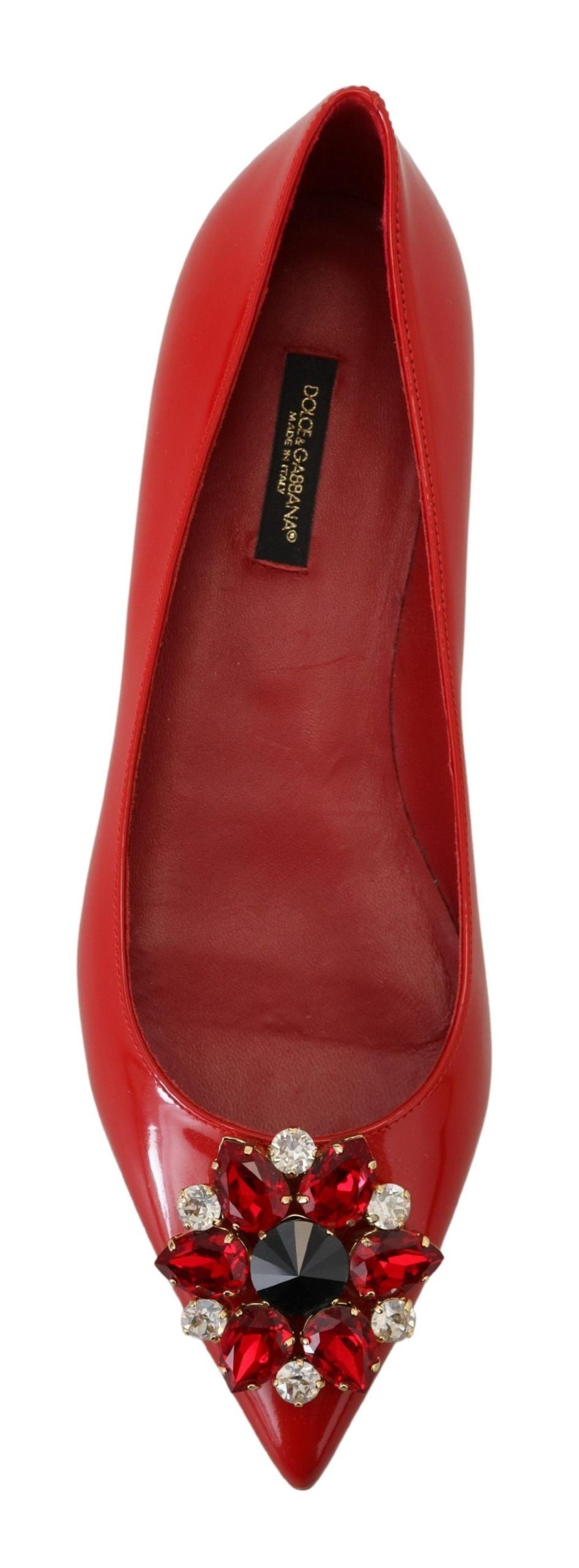Mocassins Dolce &amp; Gabbana en daim rouge et cristaux : une élégance exquise