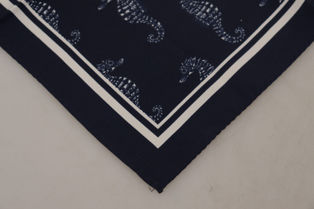 Dolce &amp; Gabbana Eleganter Herrenschal aus blauer Seepferdchenseide
