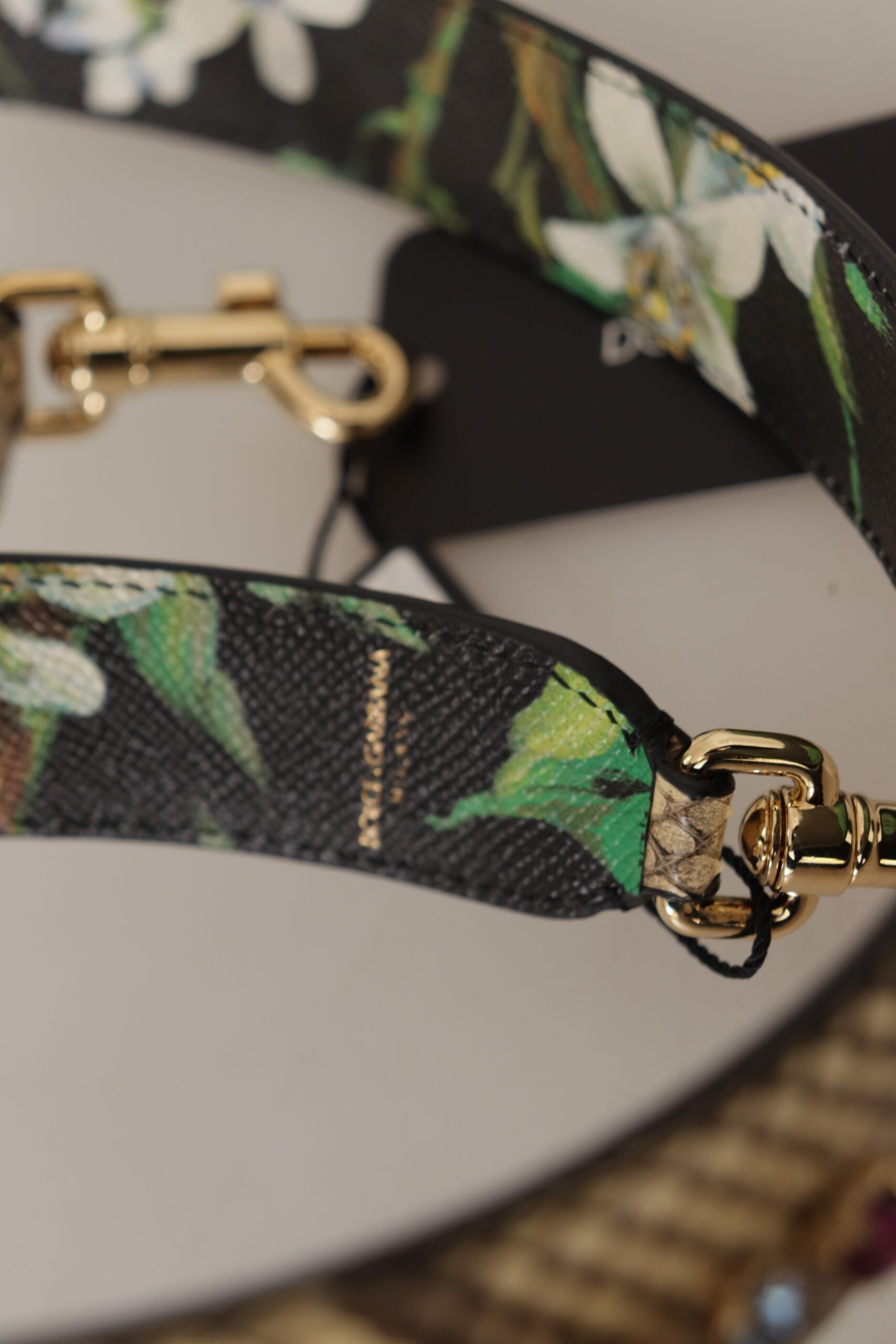 Dolce &amp; Gabbana Élégante bandoulière en cuir de python beige