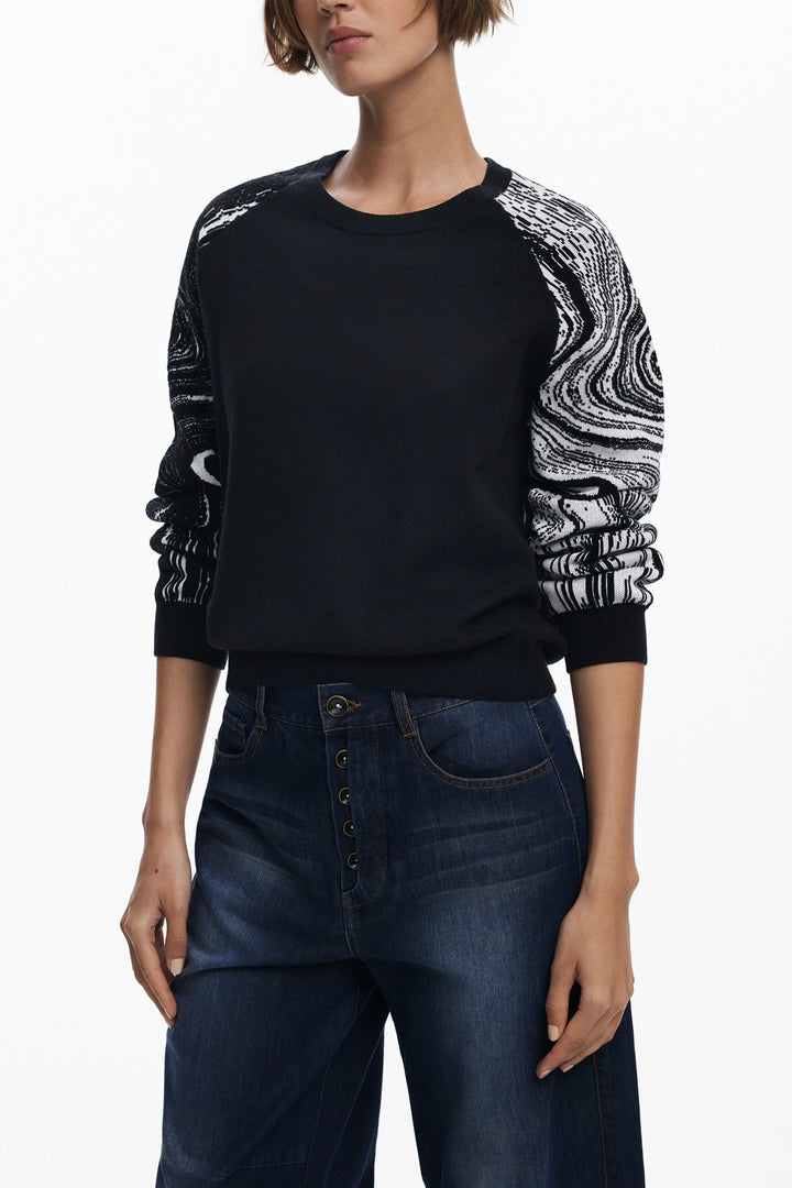 DESIGUAL WOMEN&#39;S BLACK SWEATER