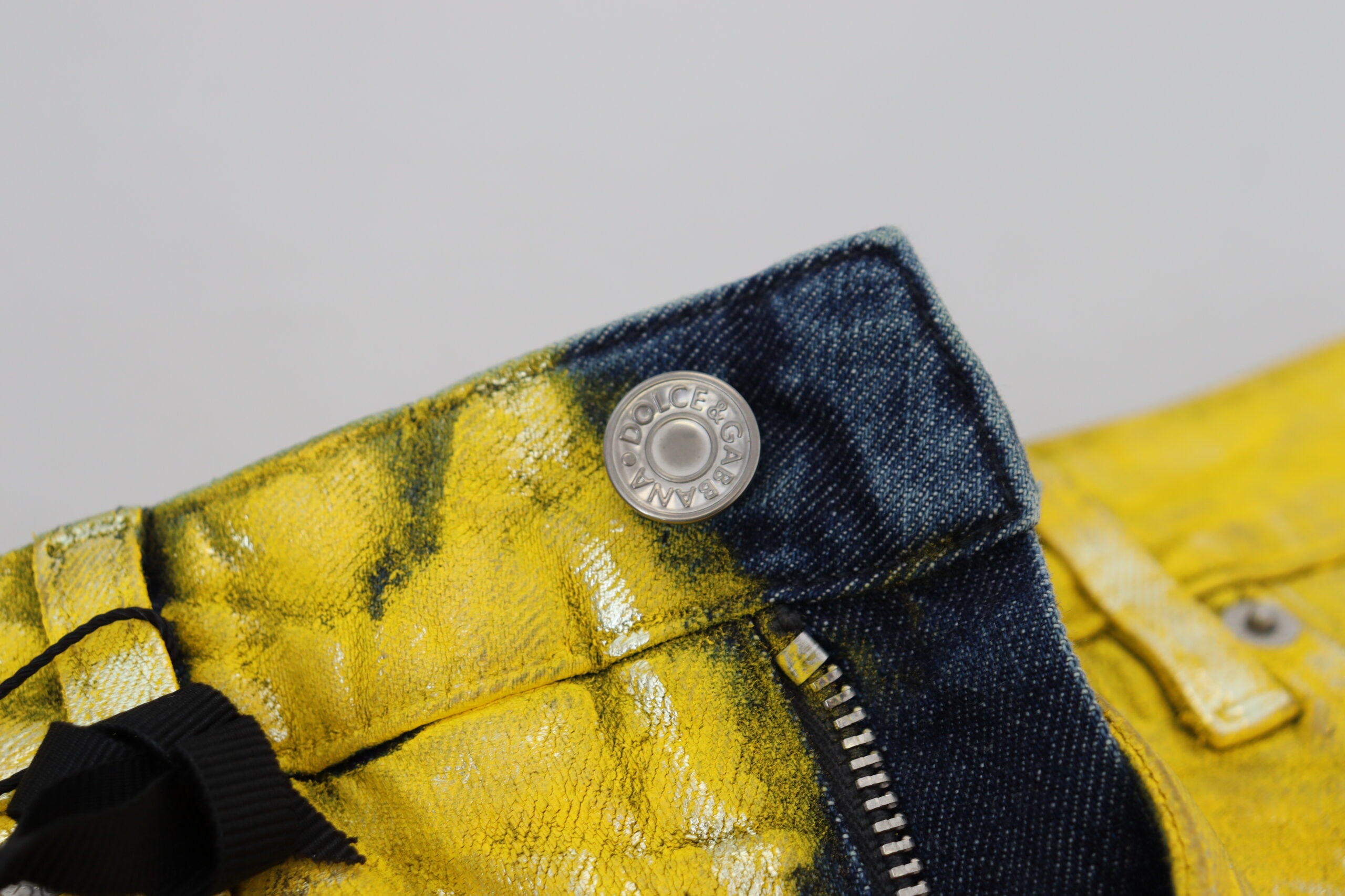 Dolce &amp; Gabbana – Schicke, gerade Jeans mit hoher Taille in leuchtendem Gelb