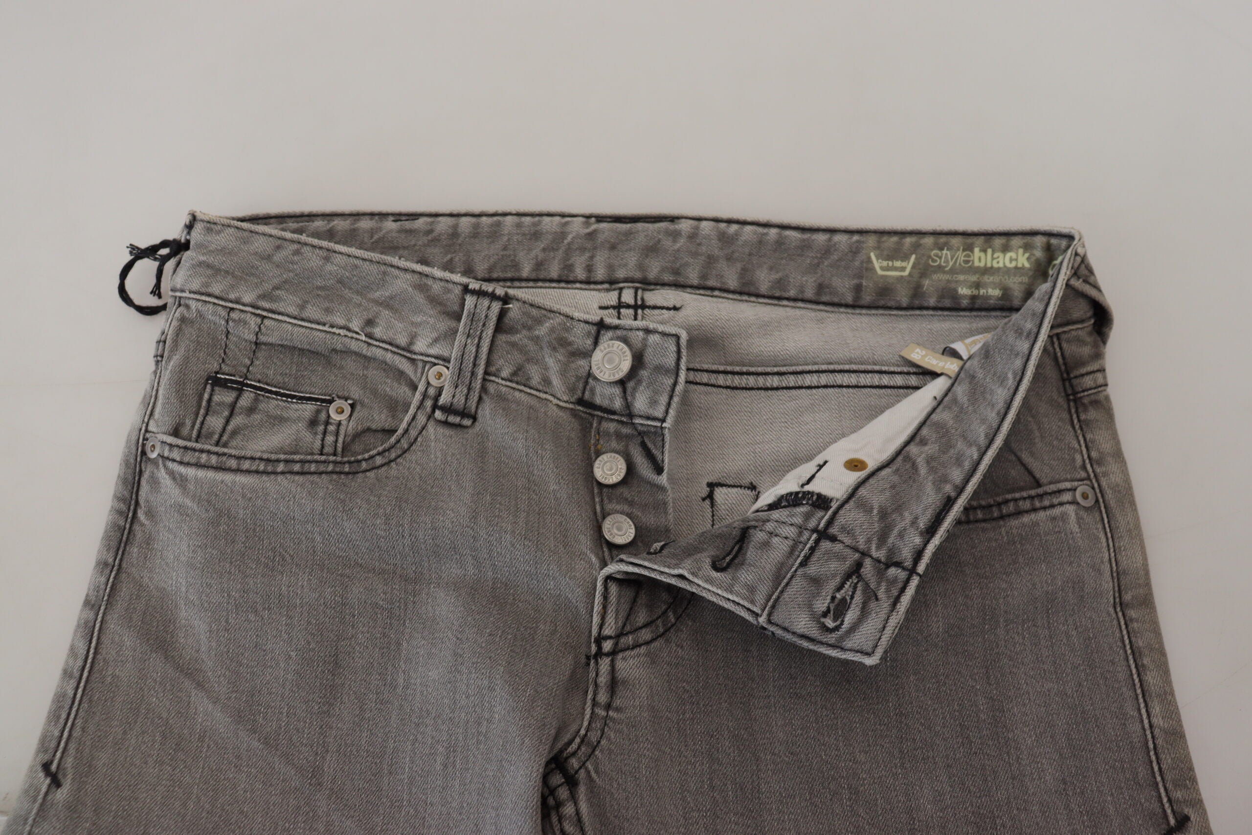Care Label Chic Skinny Jeans in Grau mit niedriger Taille
