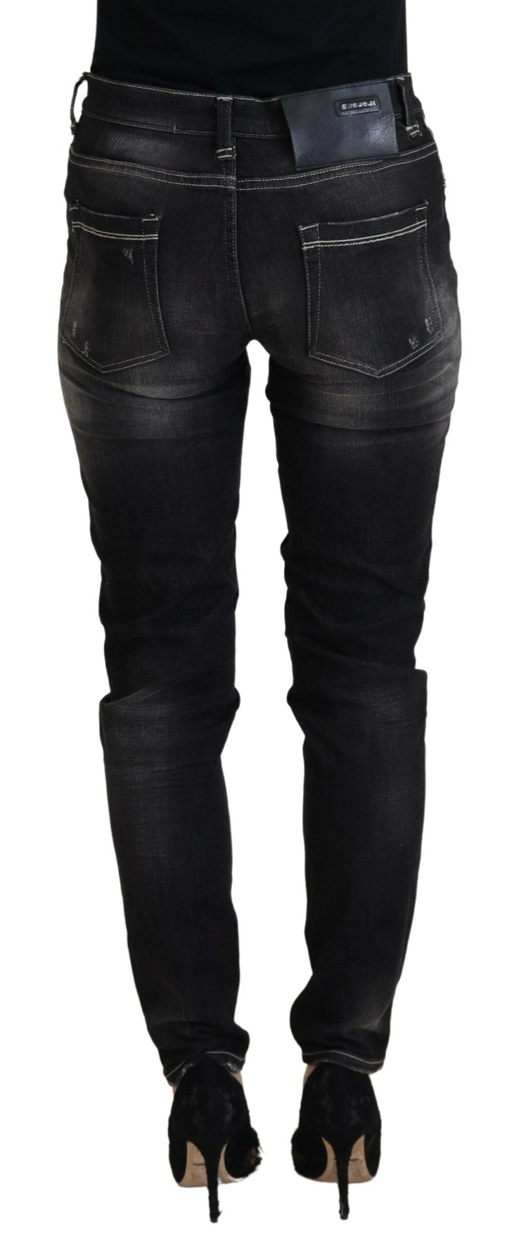 Acht Elegante Tapered Mid Waist Schwarze Jeans