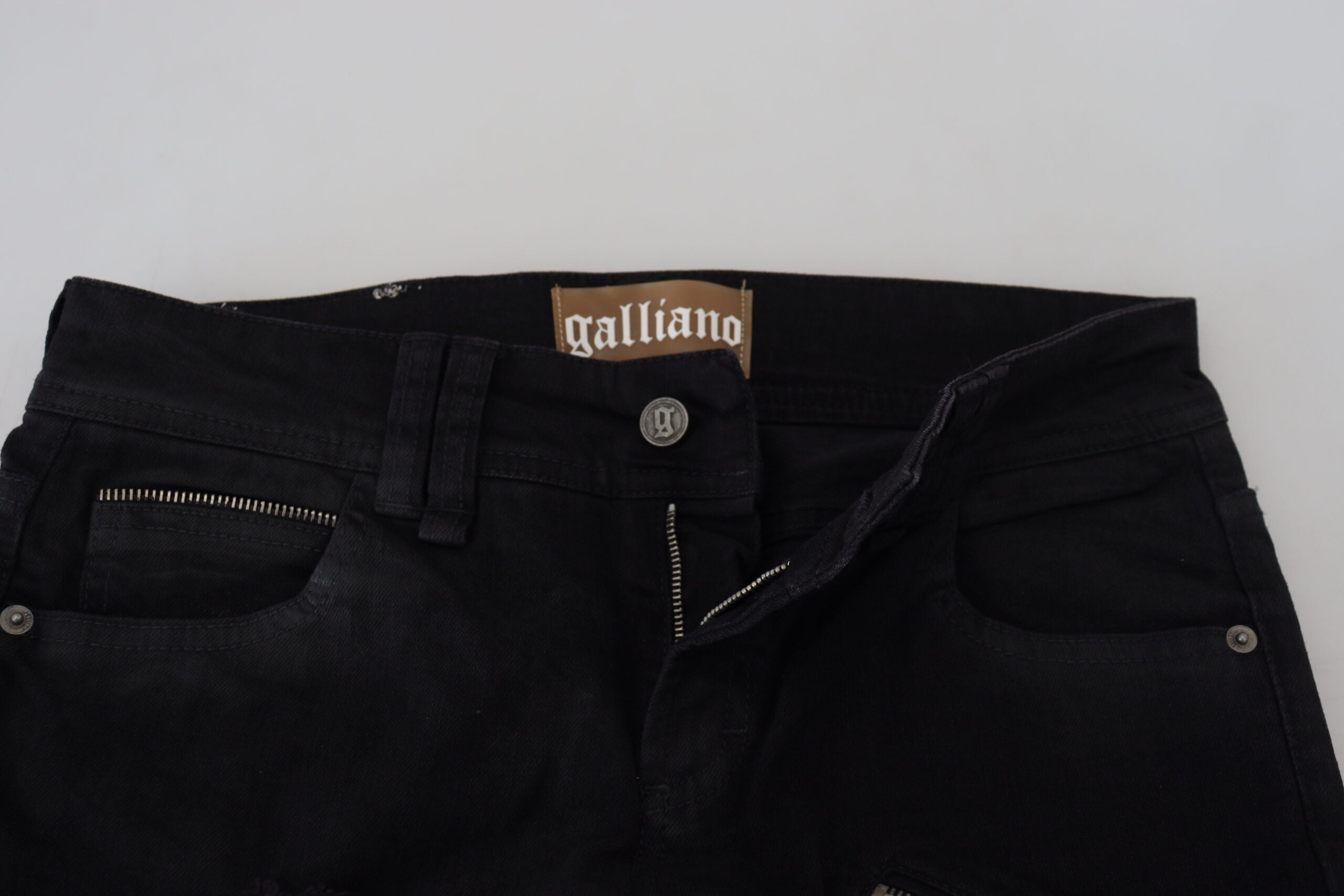 John Galliano – Schicke, schwarze Schlagjeans mit mittlerer Taille