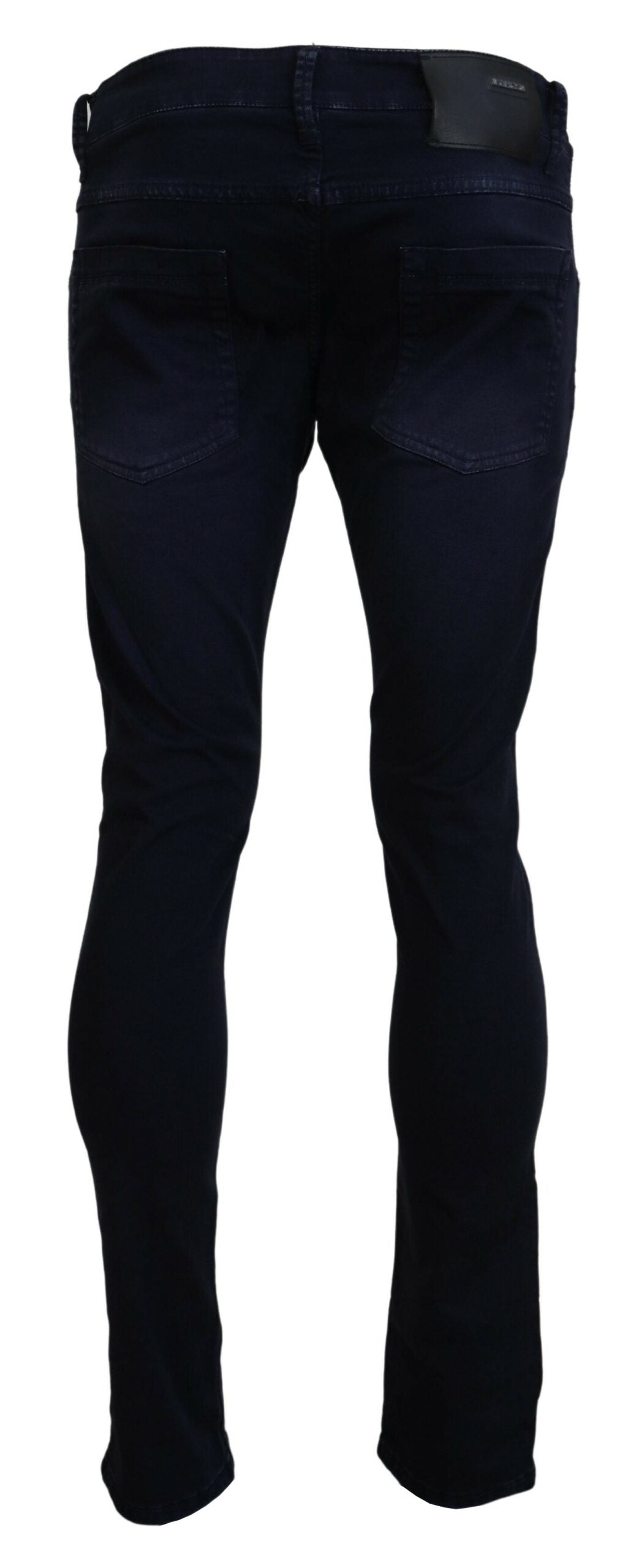 Acht – Anspruchsvolle, konisch zulaufende Jeans