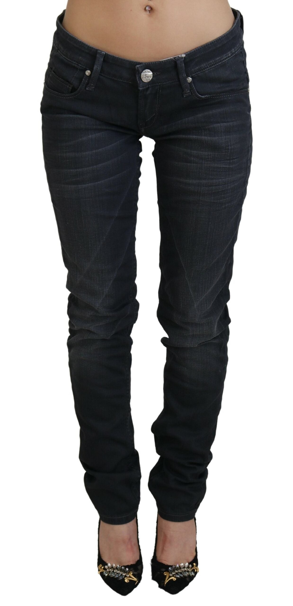 Acht Sleek – Slim Fit-Jeans in verwaschenem Schwarz