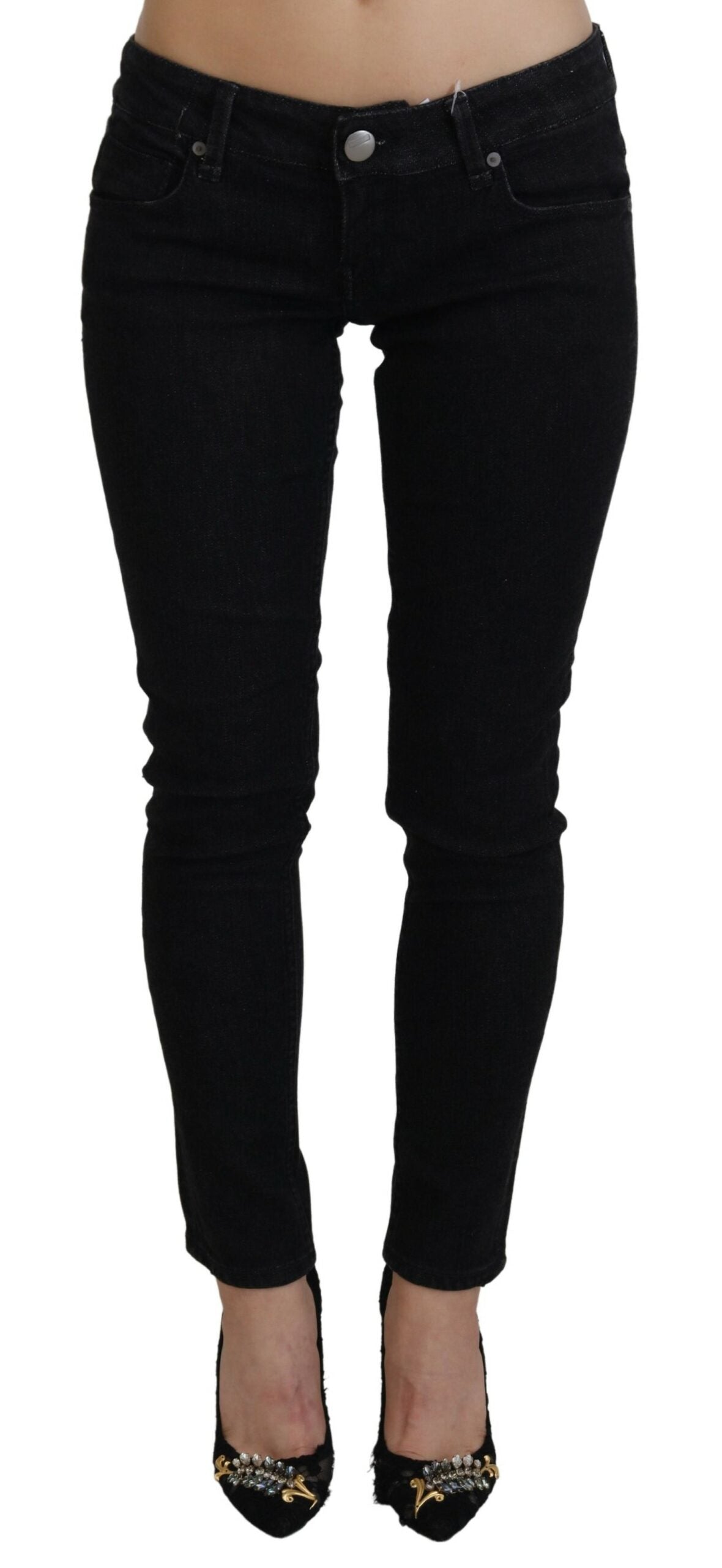 Acht Slim-Fit-Denim aus glatter Baumwolle in Schwarz