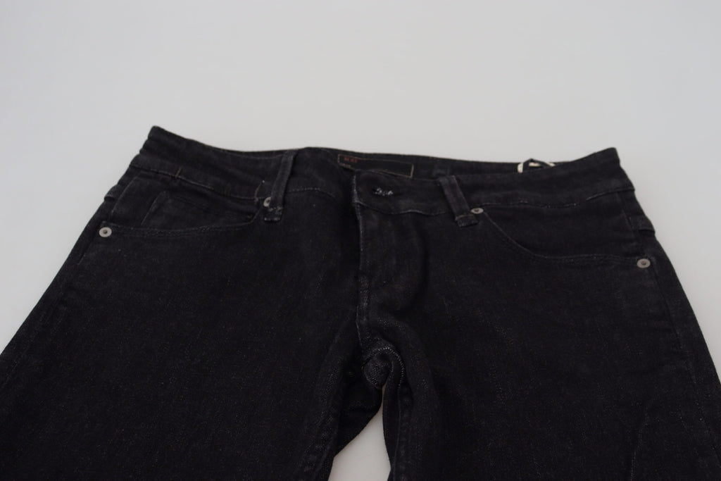 Acht Slim-Fit-Denim aus glatter Baumwolle in Schwarz