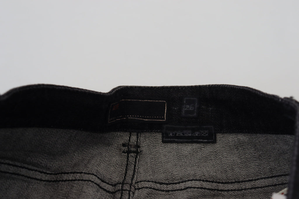 Acht Slim-Fit-Denim aus glatter Baumwolle in Schwarz