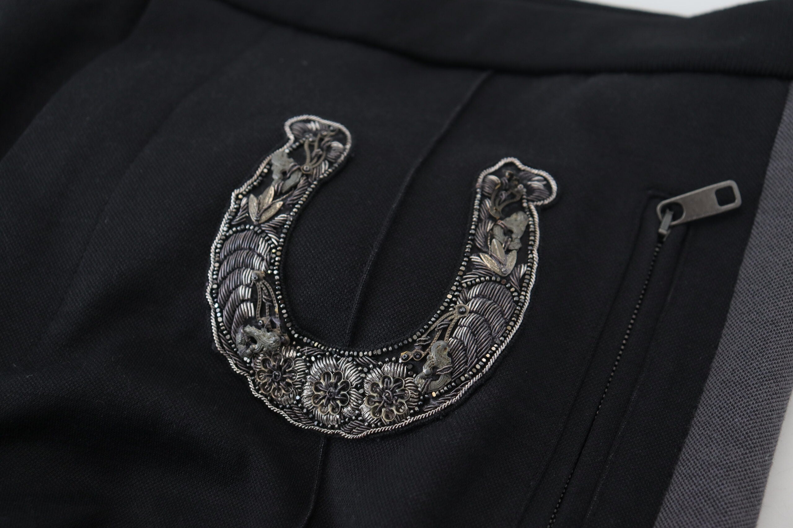 Dolce &amp; Gabbana – Elegante schwarze Jogginghose aus luxuriöser Wollmischung