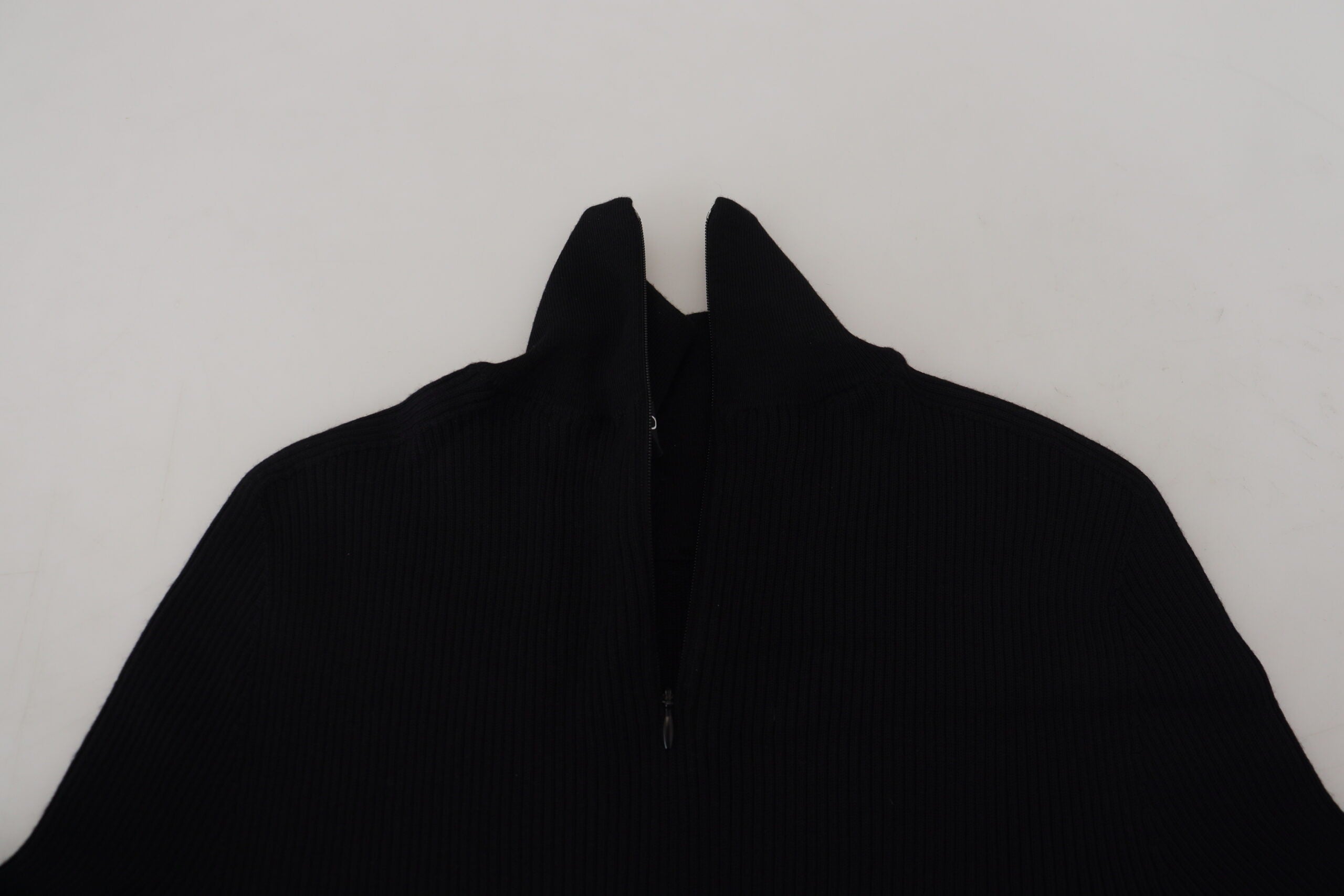 Dolce &amp; Gabbana Eleganter schwarzer Rollkragenpullover aus Wolle mit halbem Reißverschluss