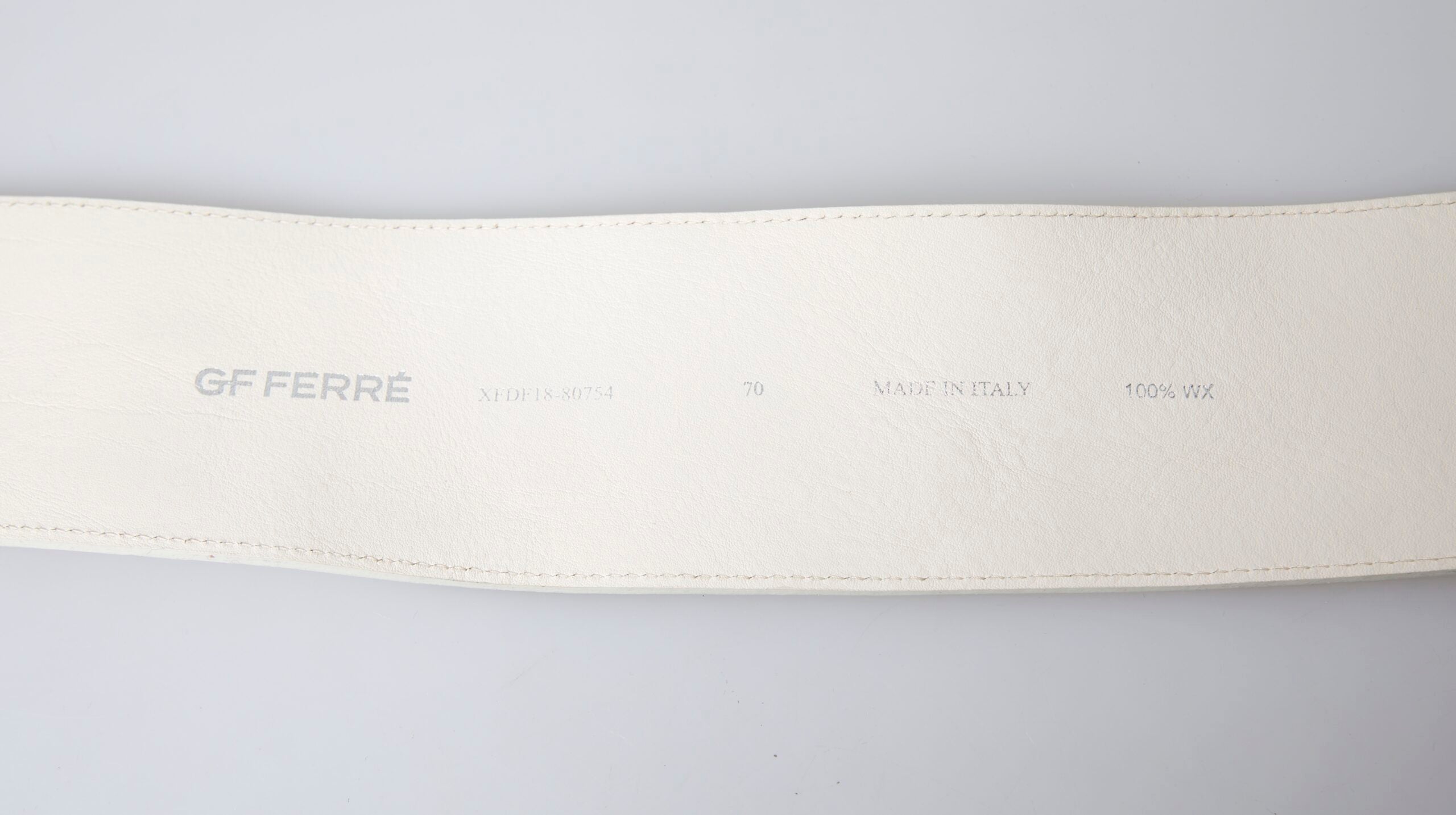 Ceinture tendance à boutons-pression blanc cassé GF Ferre Chic