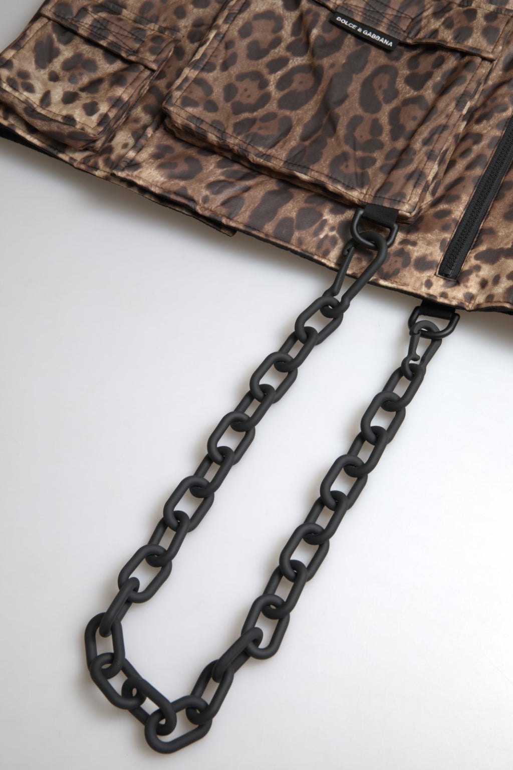 Gilet léopard en soie Dolce &amp; Gabbana, vêtements de sport exclusifs