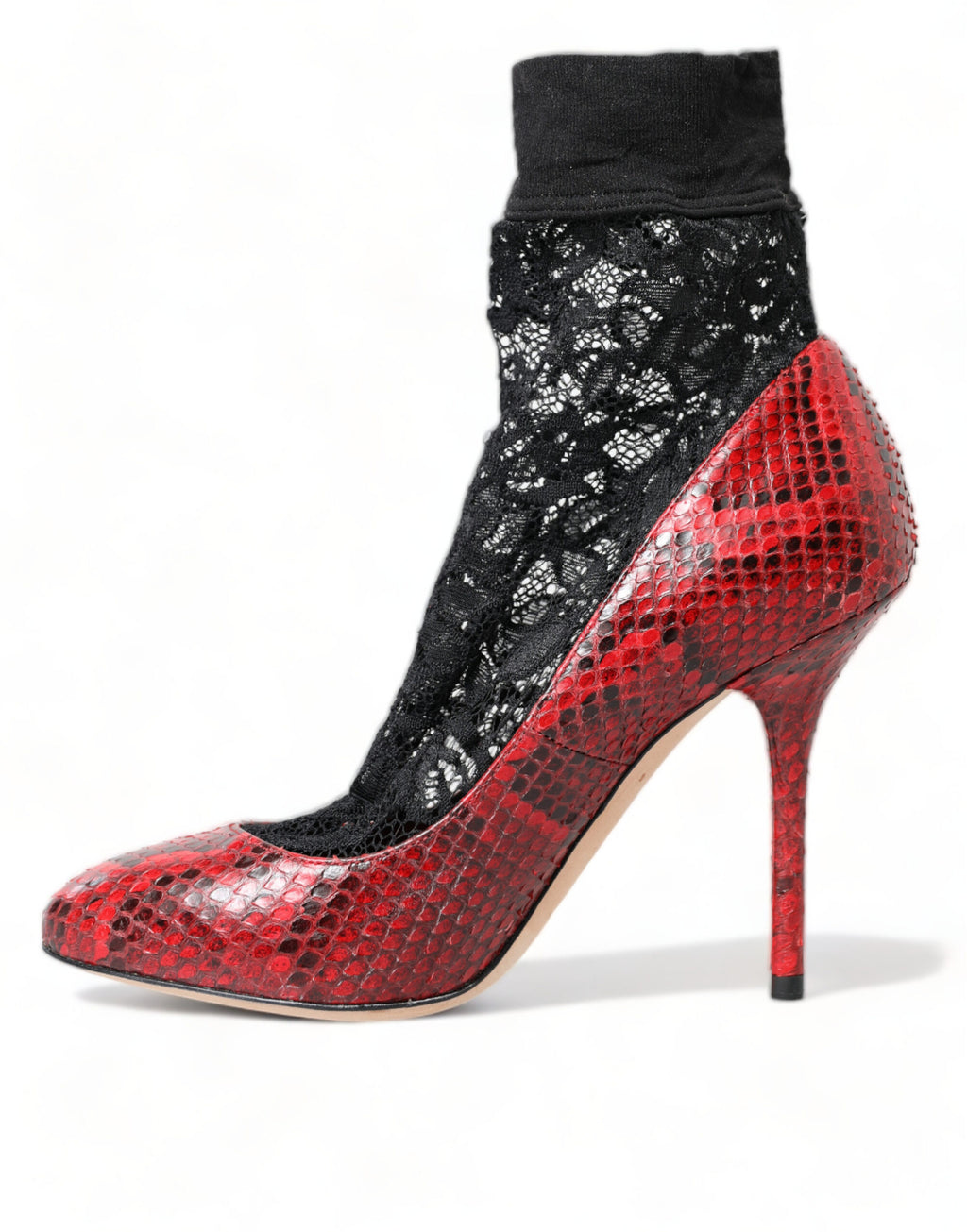 Dolce &amp; Gabbana – Rote Pumps aus Schlangenleder mit mandelförmiger Spitze und Spitzensocken