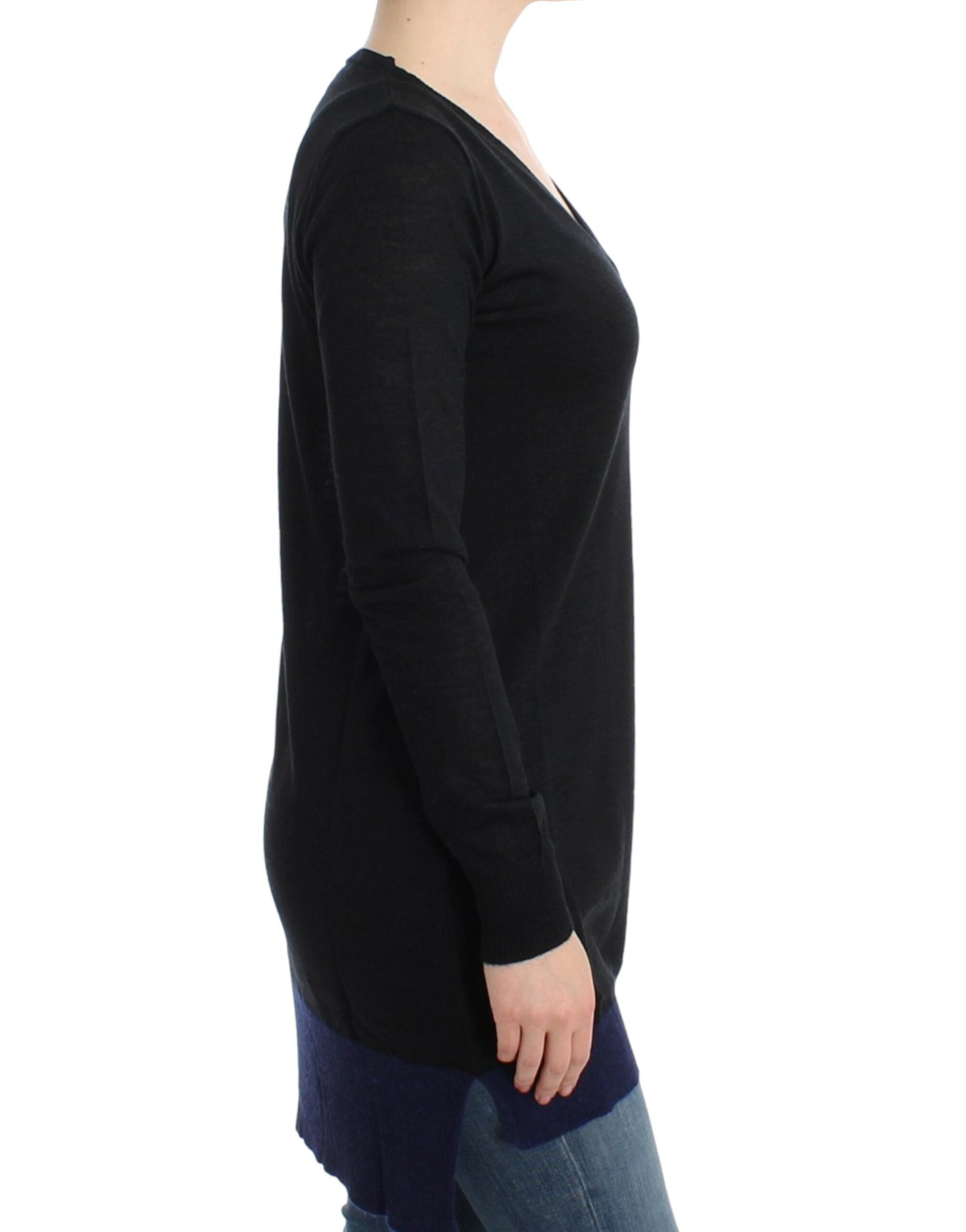 Costume National – Eleganter, leichter Pullover mit V-Ausschnitt