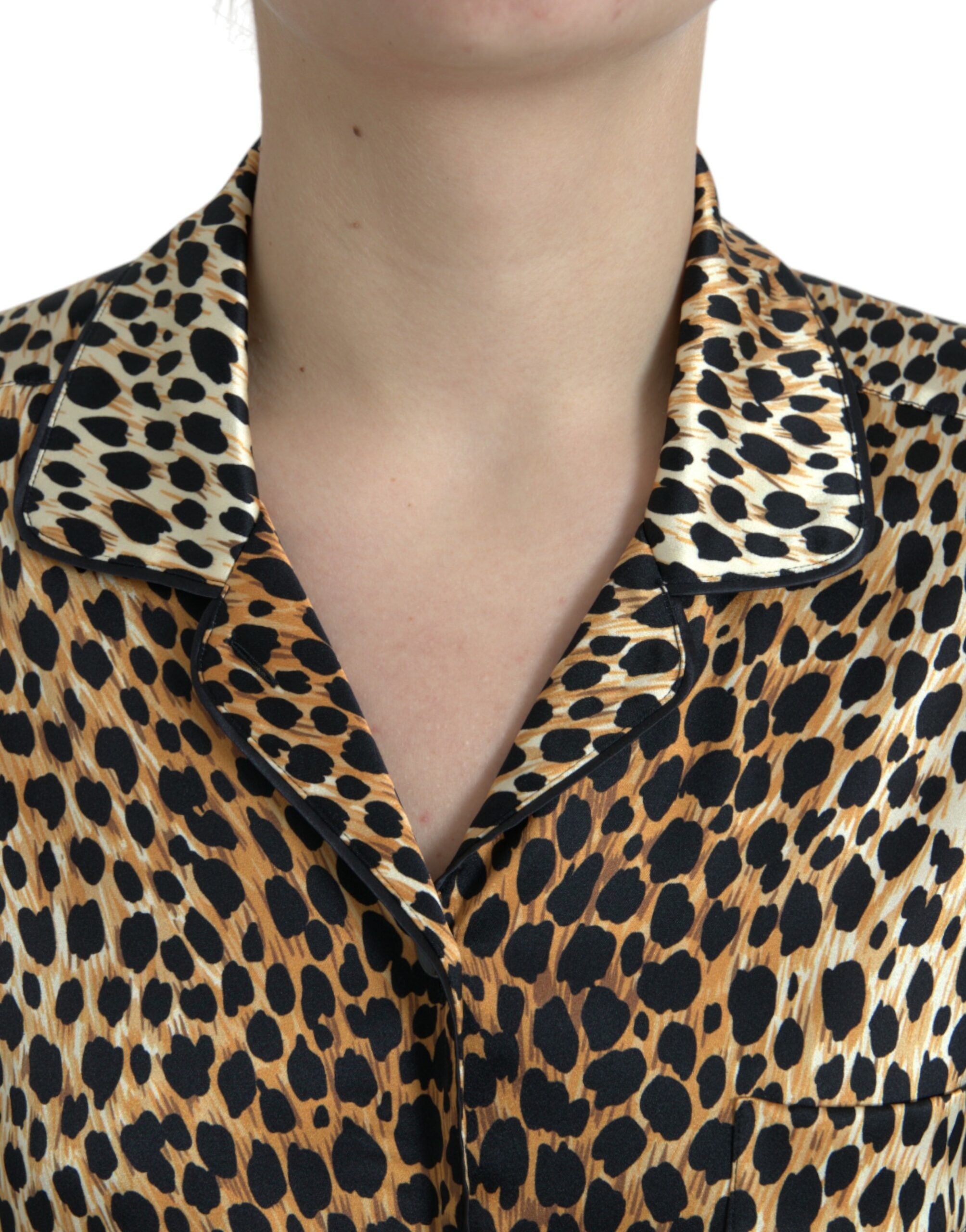 Dolce &amp; Gabbana Elegante braune Seidenbluse mit Animalprint