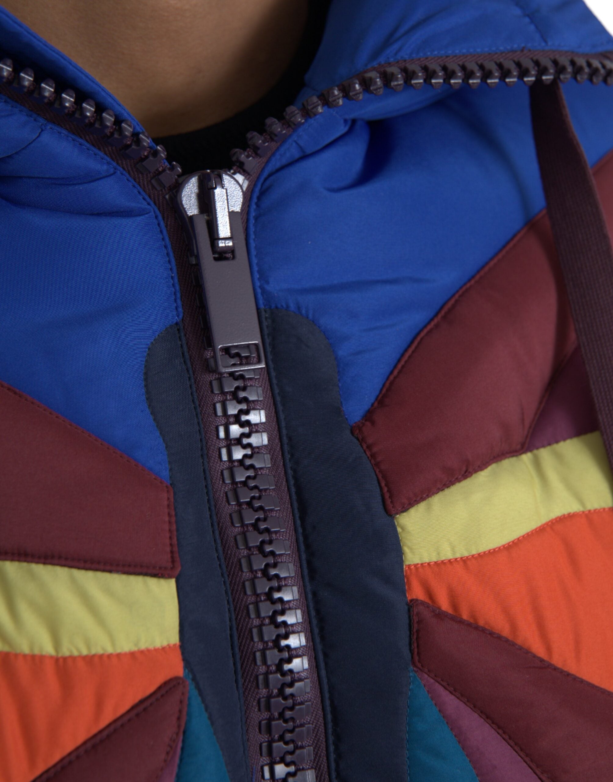 Dolce &amp; Gabbana Doudoune à capuche multicolore à motif papillon