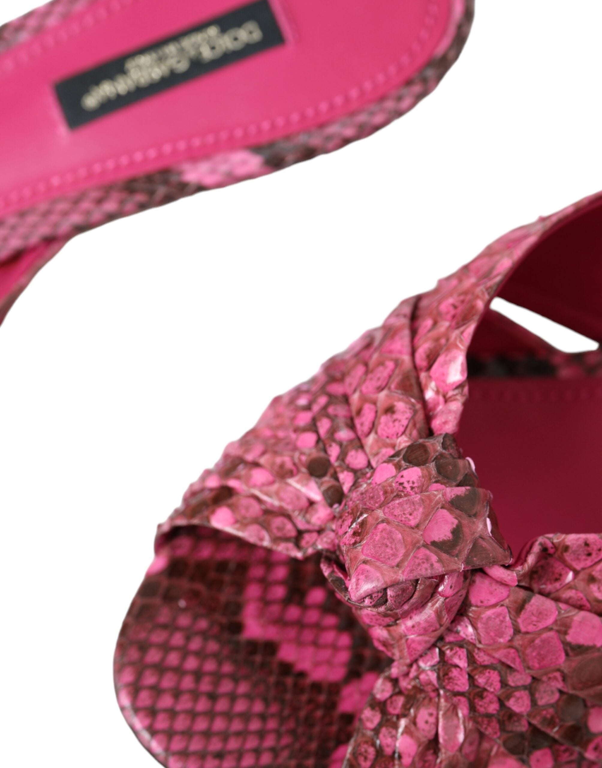 Chaussures à talons chaton Dolce &amp; Gabbana en cuir exotique rose