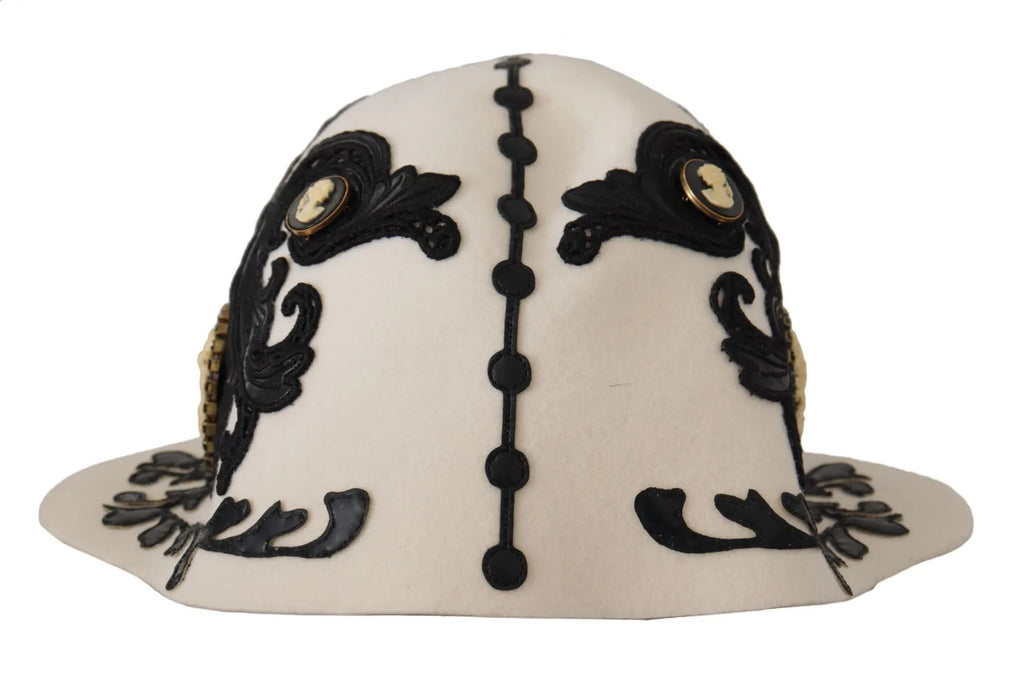 Chapeau Dolce &amp; Gabbana en laine blanche et noire avec broche camée brodée