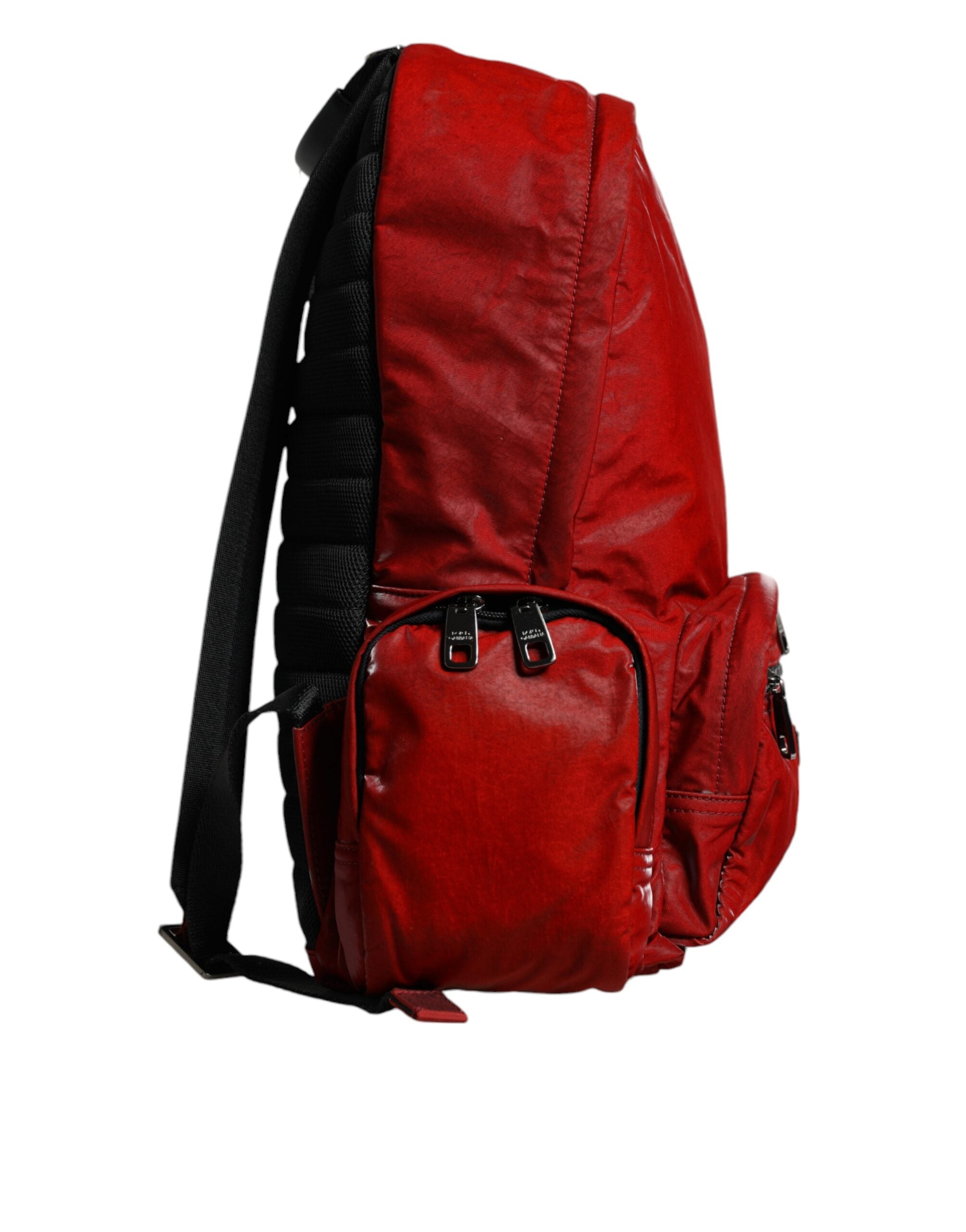 Sac à dos Dolce &amp; Gabbana en cuir verni rouge avec plaque logo