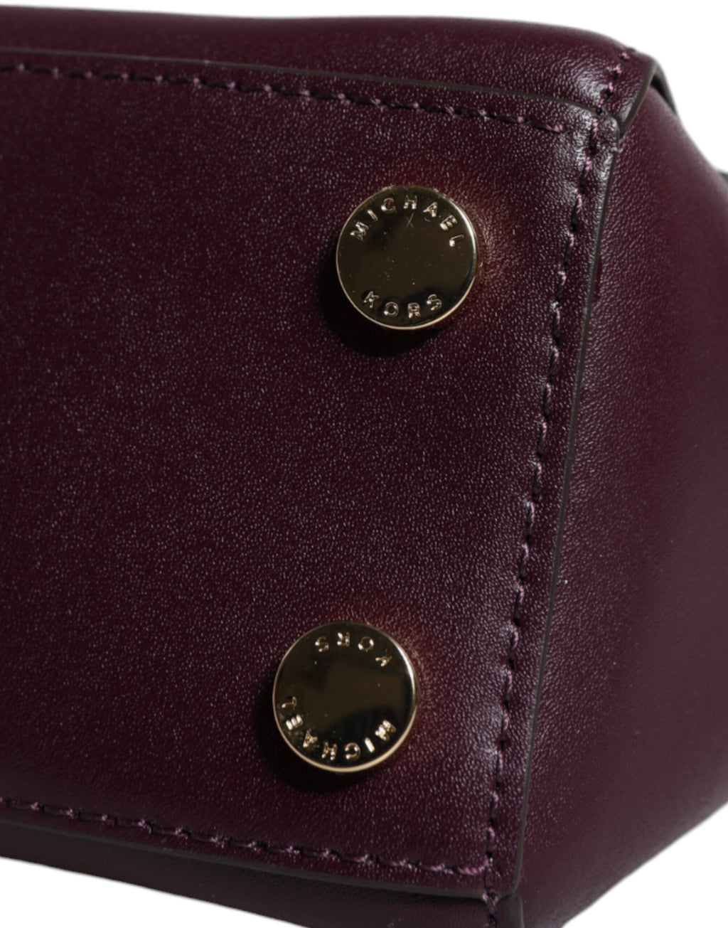 Michael Kors – Umhängetasche „Mindy“ aus lila Leder mit Logo-Schild