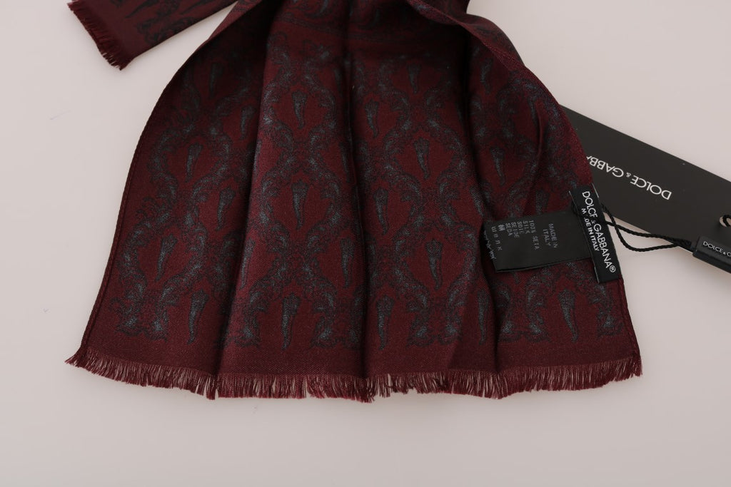 Dolce &amp; Gabbana Seidenschal mit Bordeaux-Krone-Chili-Print für Herren
