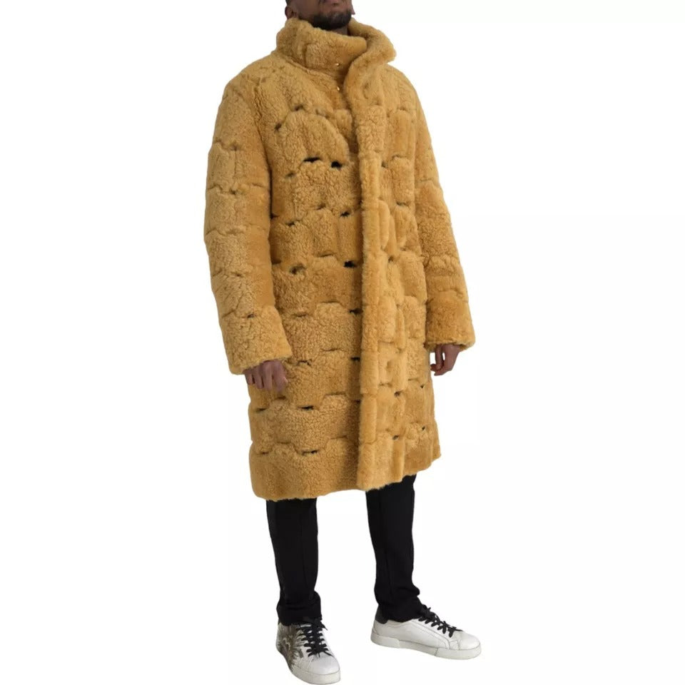 Bottega Veneta Gelbe, lange Teddy-Manteljacke aus Wolle