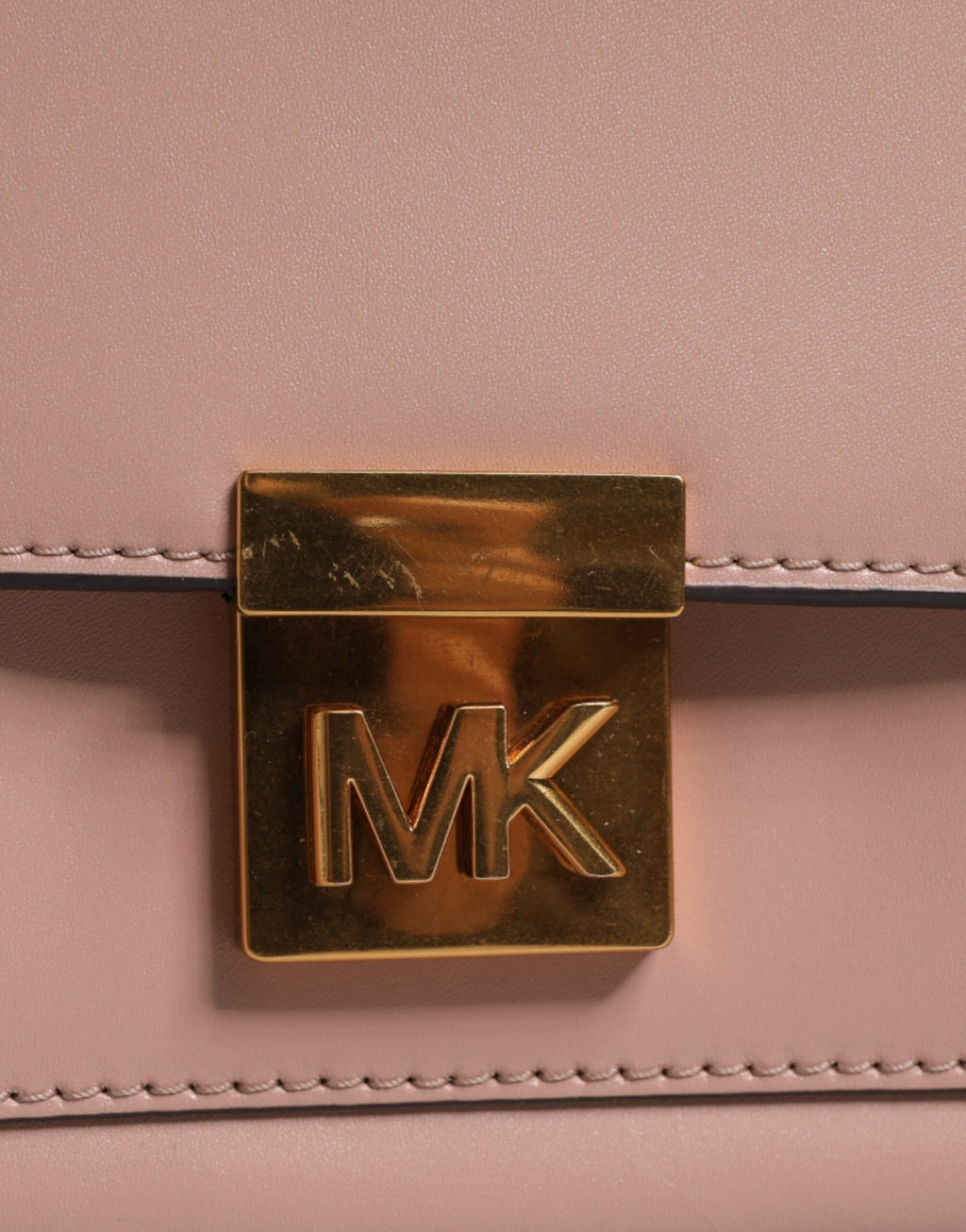 Michael Kors – Umhängetasche „Mindy“ aus rosa Leder mit Logo-Schild