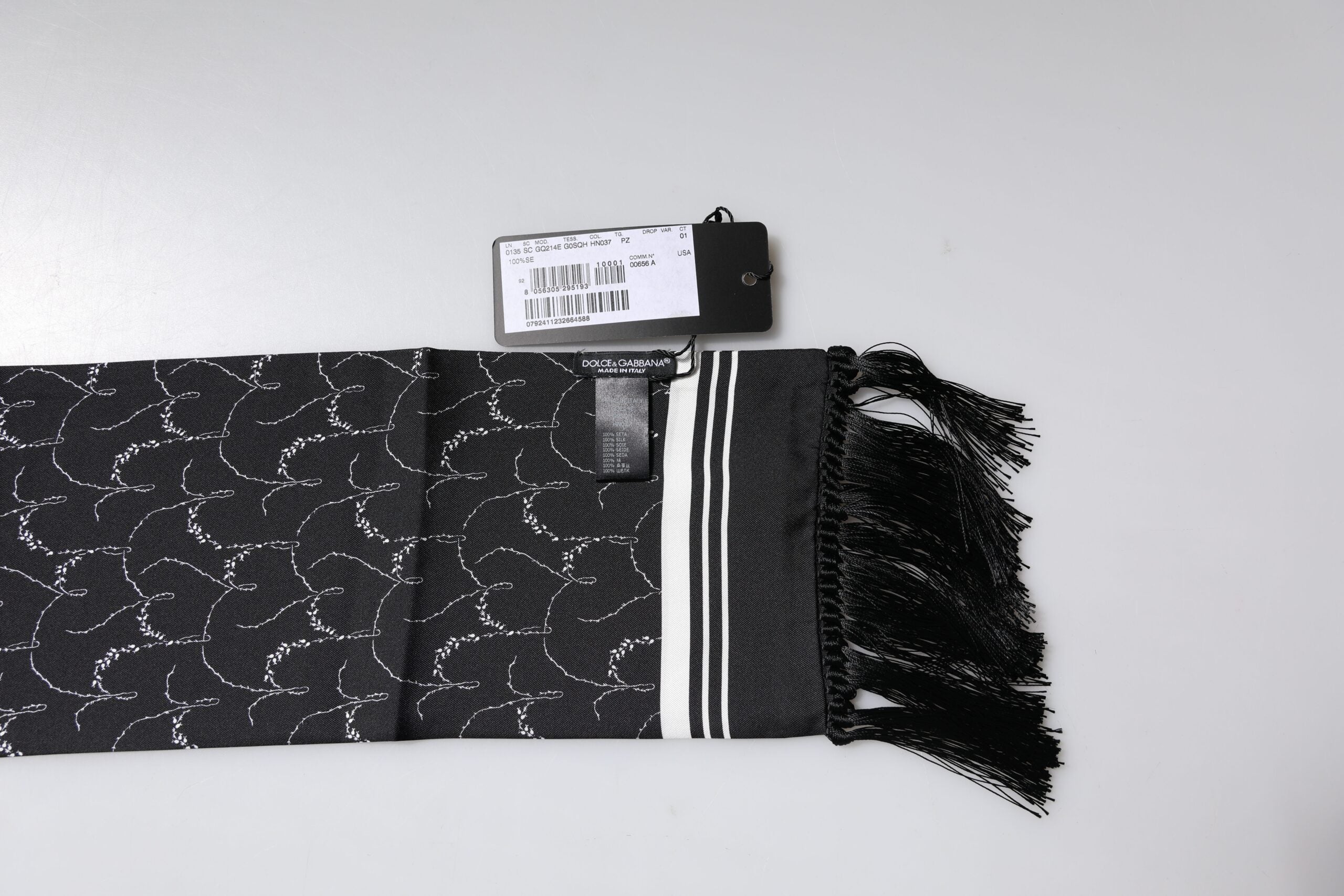 Foulard châle à franges fines noires à motifs Dolce &amp; Gabbana