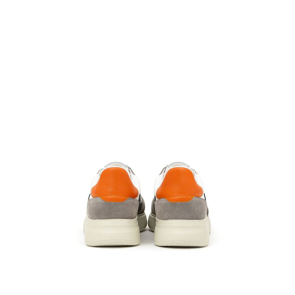 Baskets bicolores en tissu et cuir Axel Arigato