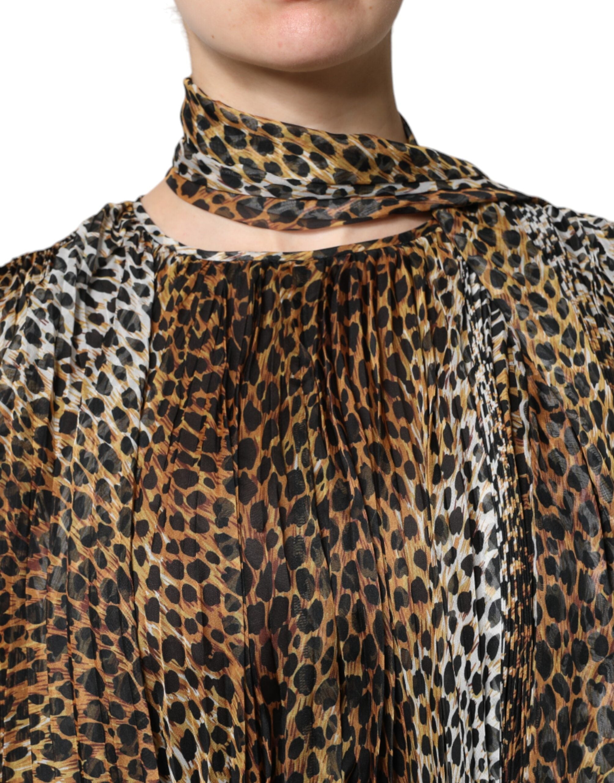 Robe en mousseline à col foulard et imprimé léopard marron Dolce &amp; Gabbana