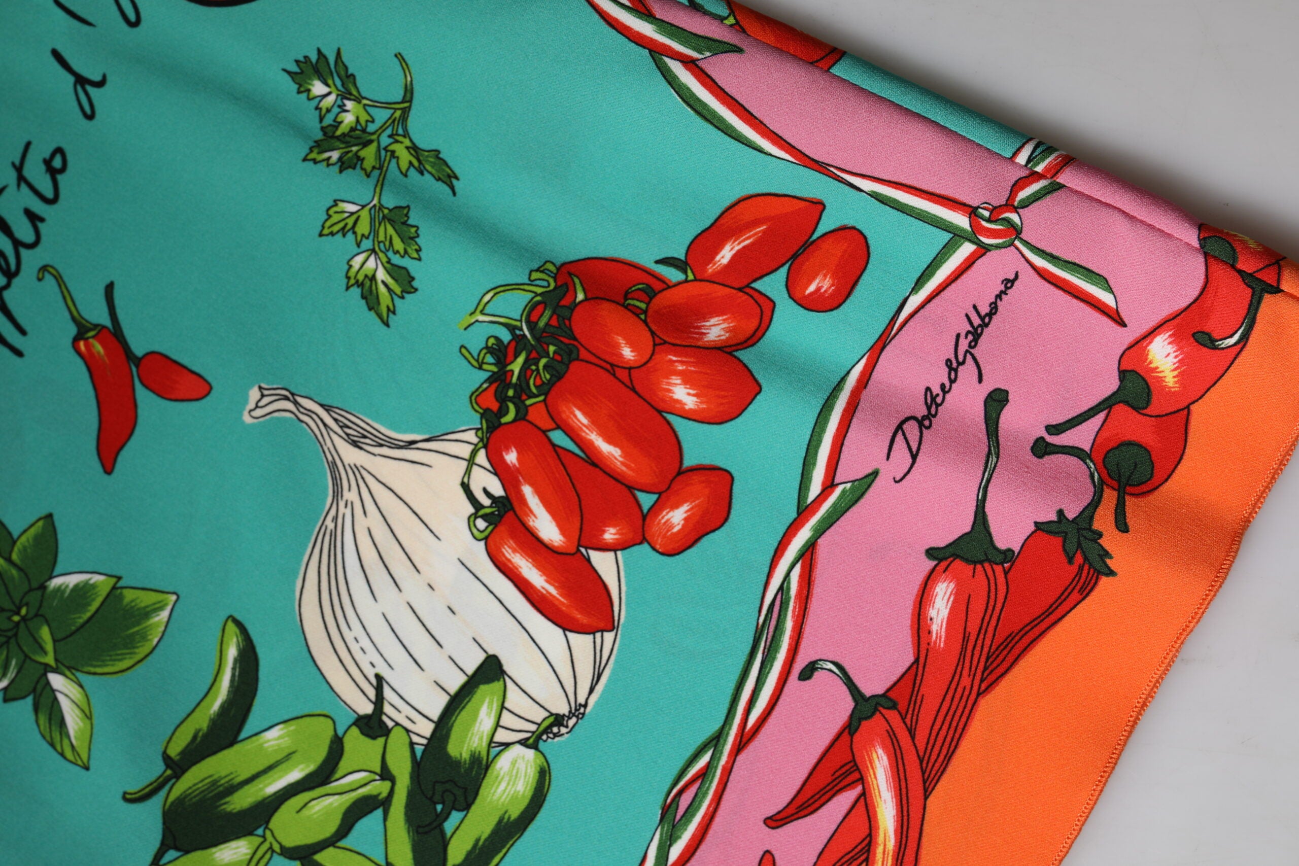 Débardeur sans manches en soie à fleurs multicolores Dolce &amp; Gabbana