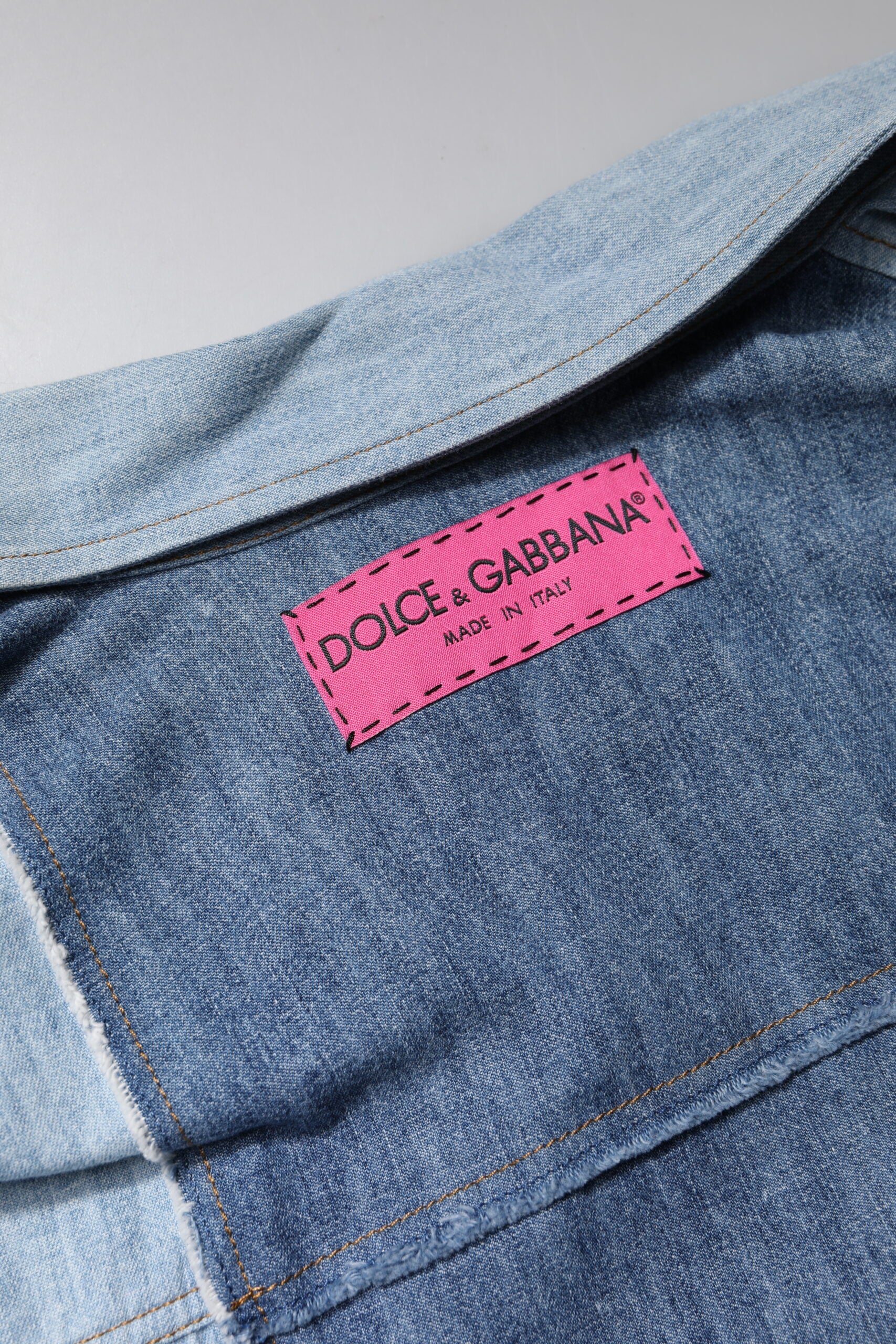 Dolce &amp; Gabbana Haut à manches longues et col boutonné en coton bleu