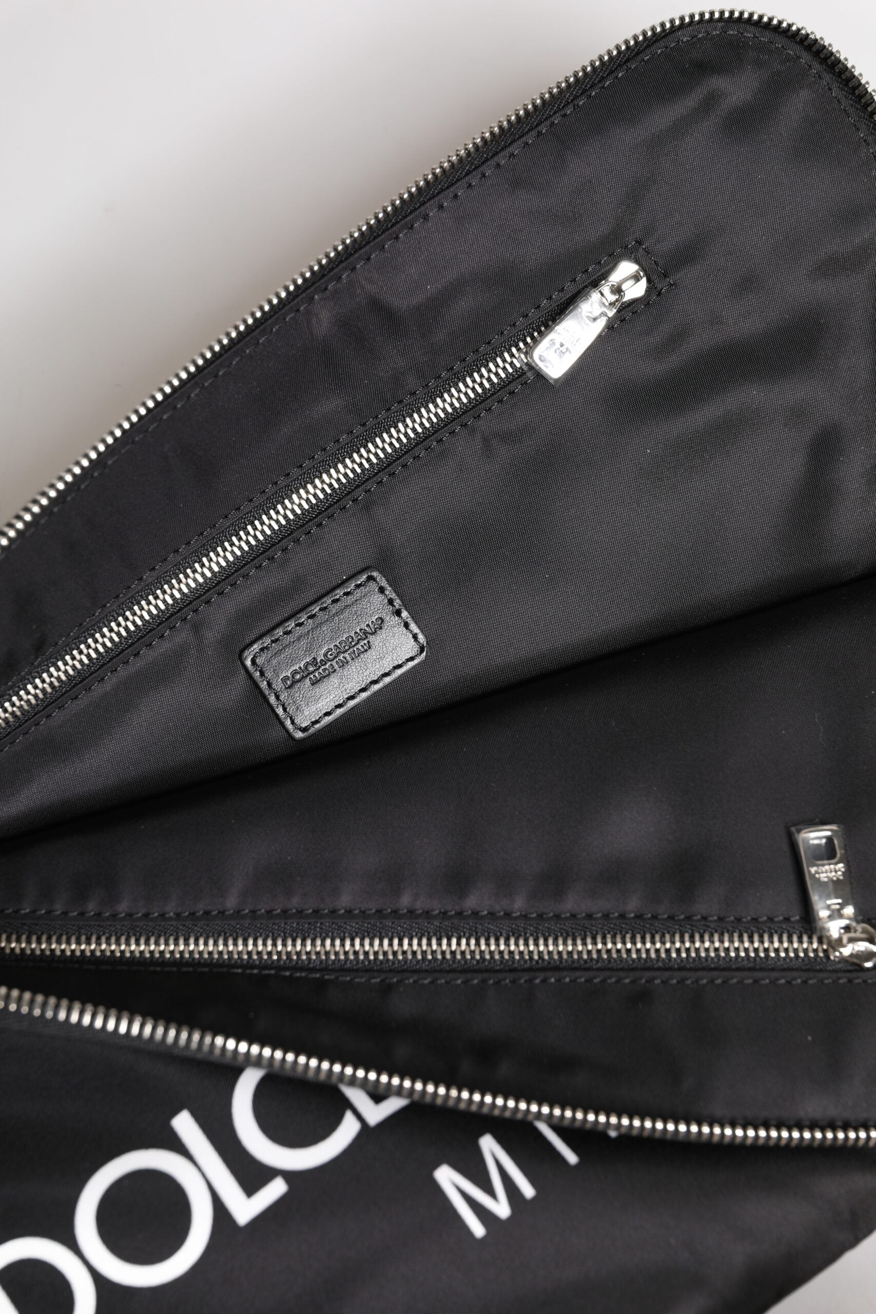 Pochette en nylon noir imprimé DG Milano Dolce &amp; Gabbana
