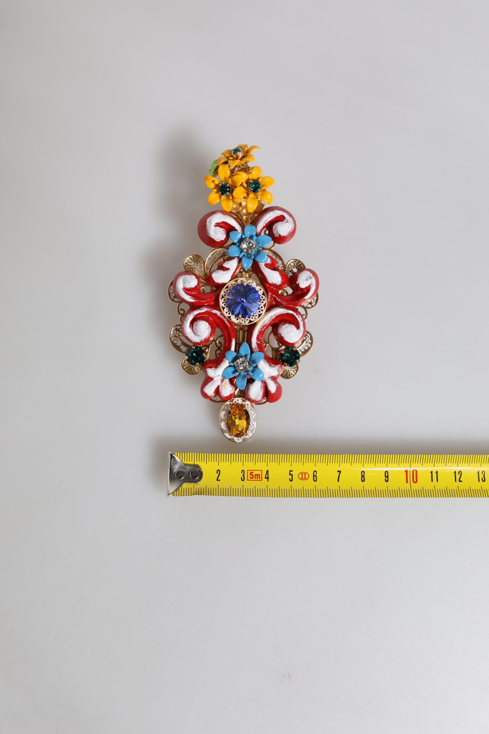 Dolce &amp; Gabbana Multicolor Spring CARRETTO Haarspange aus goldenem Messing mit Kristallen